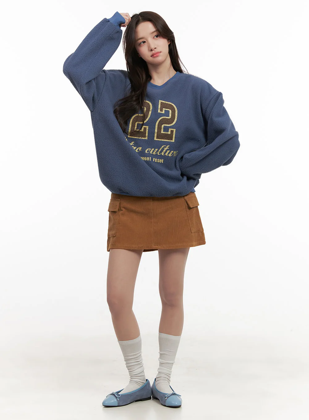 Fuzzy Oversized Crew-Neck Sweatshirt IJ510 - Image 2
