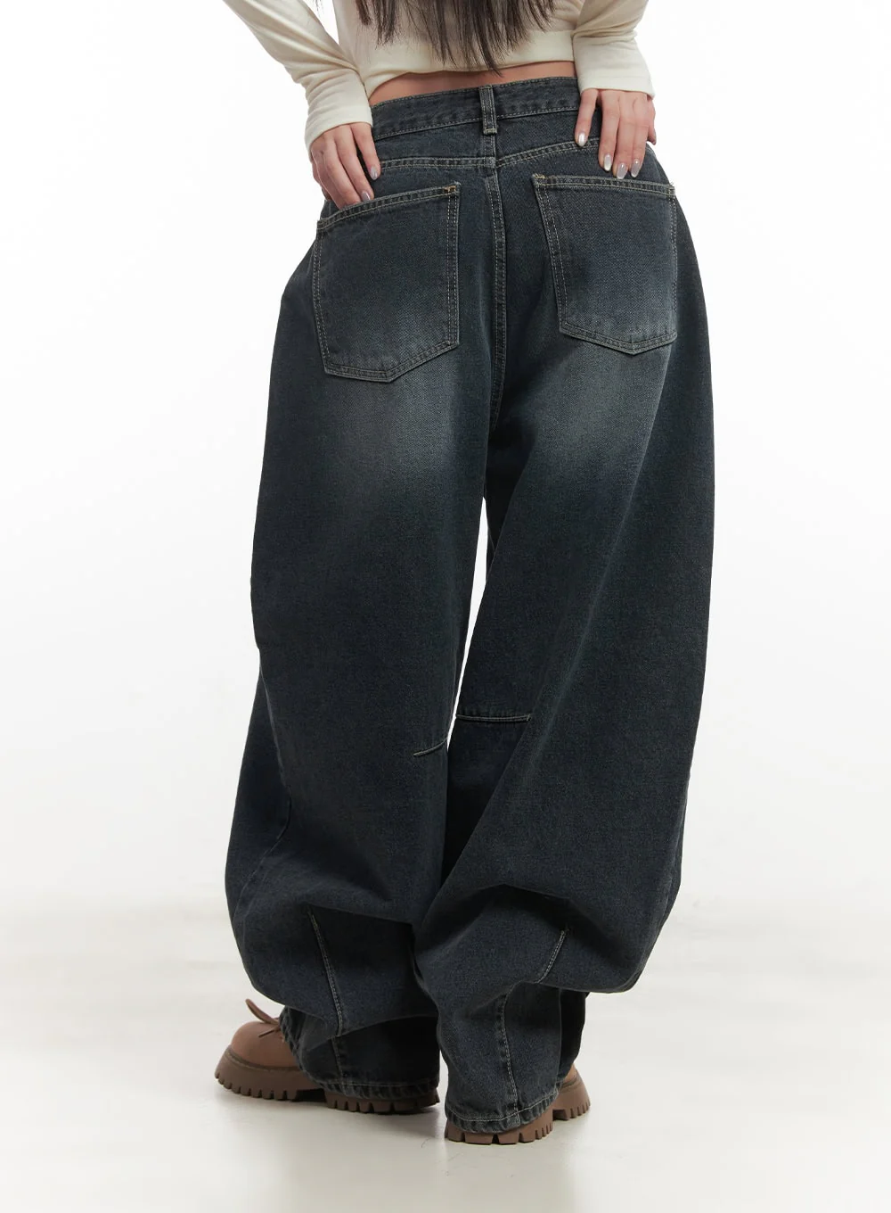 Giselle Stitched Balloon-Fit Jeans CF526 - Image 6