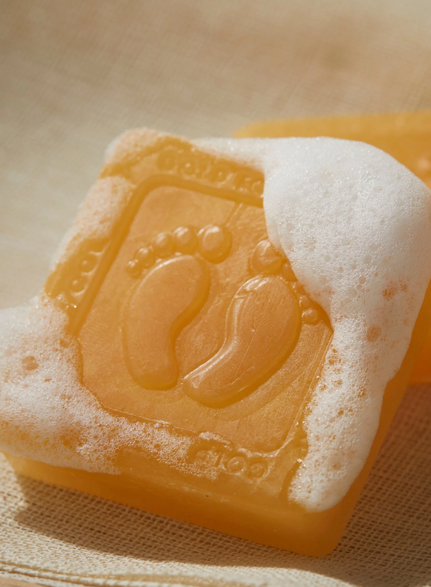 Gold Foot Soap For Feet (100g) - Image 5