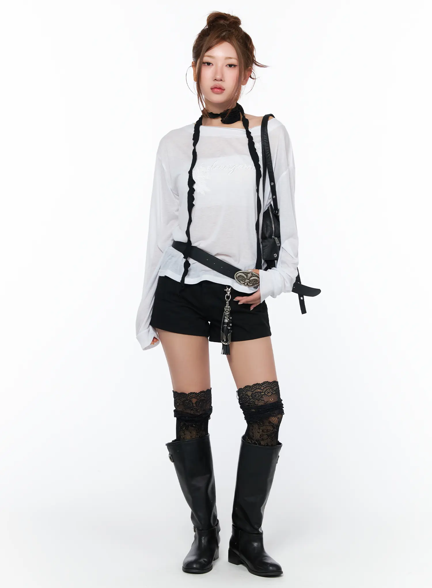 Gothic Cross Detail Shorts CA515 - Image 3