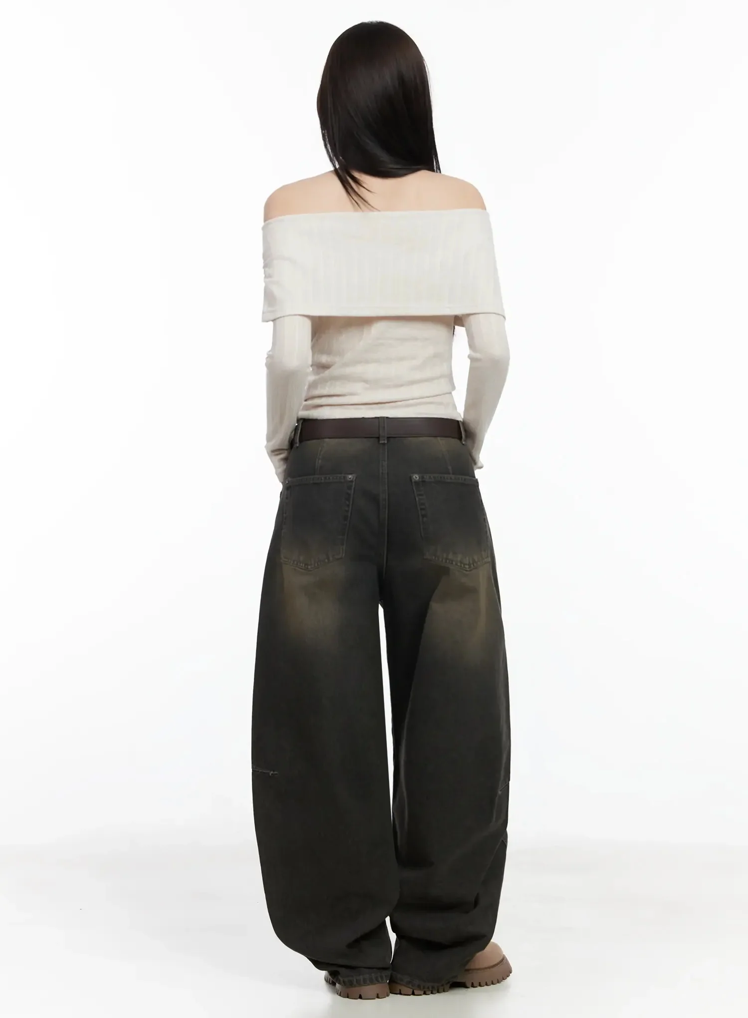 Graphic Off-Shoulder Long Sleeve Top IJ528 - Image 11