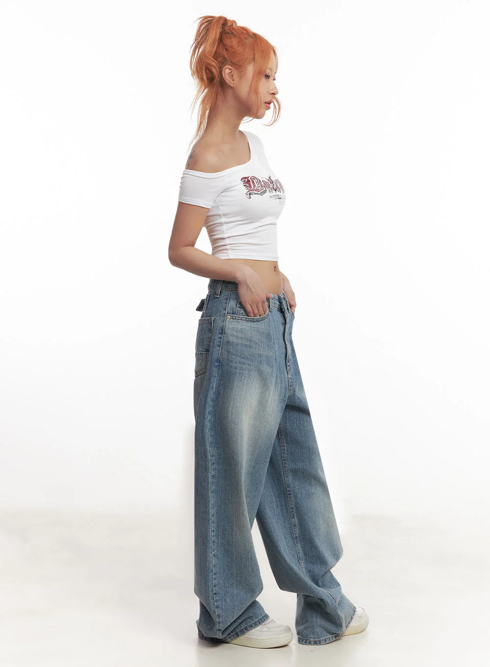 Graphic One-Shoulder Crop Top IA517 - Image 10