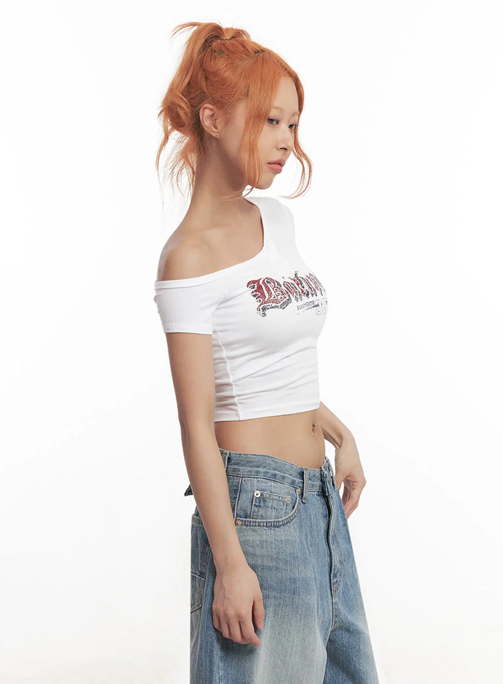 Graphic One-Shoulder Crop Top IA517 - Image 8