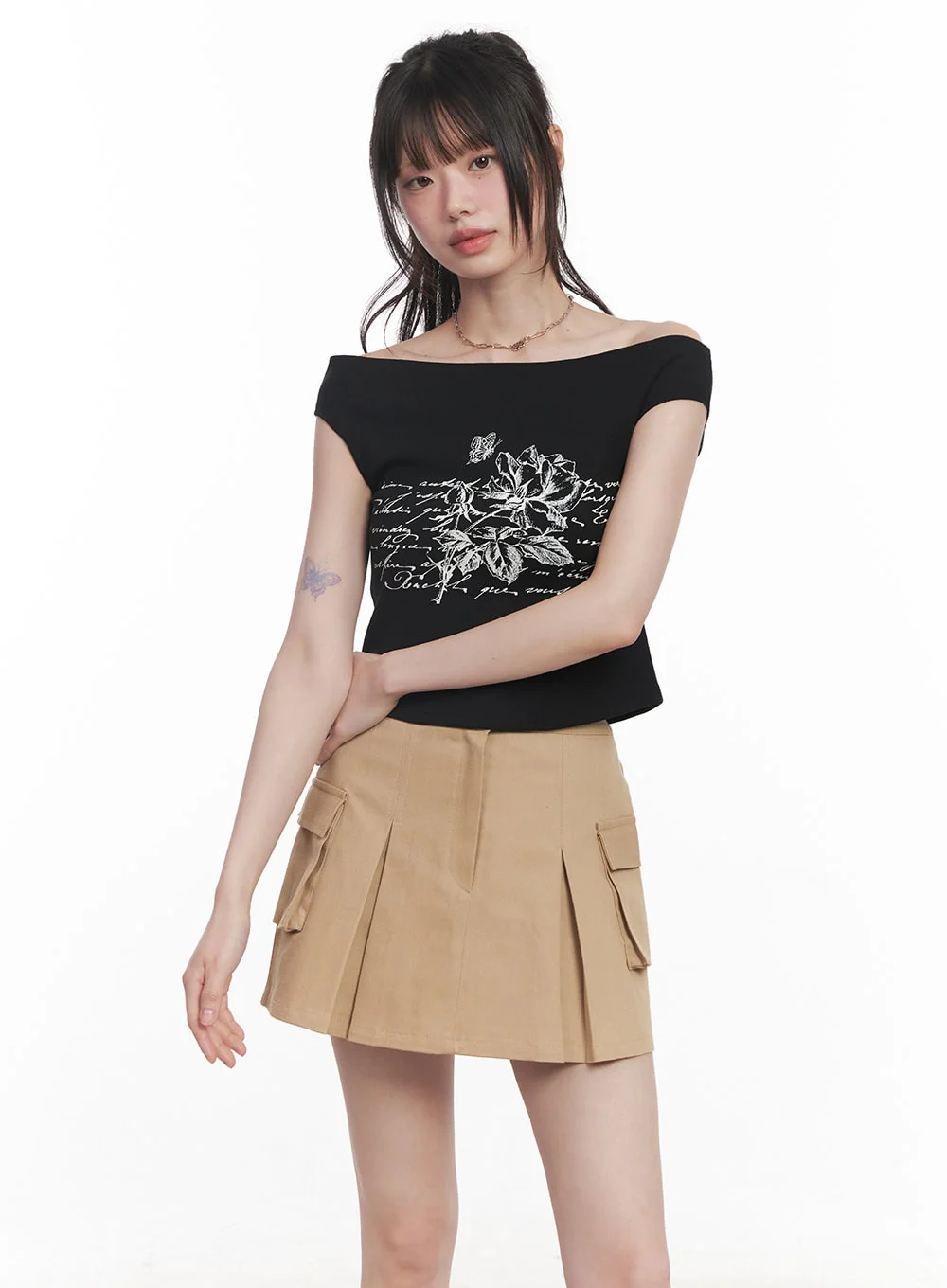 Graphic Print Off-Shoulder Crop Top CY520