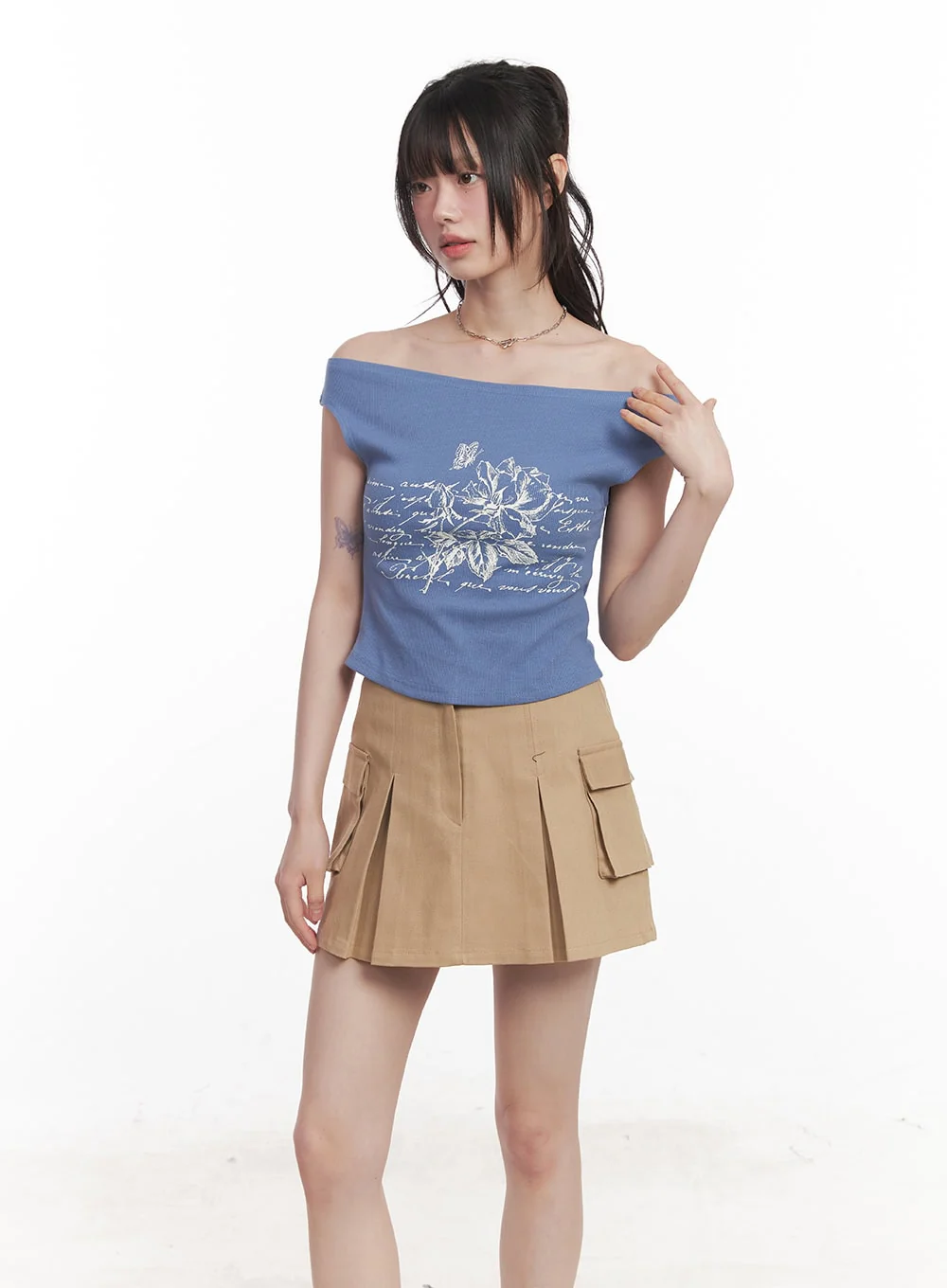 Graphic Print Off-Shoulder Crop Top CY520 - Image 10