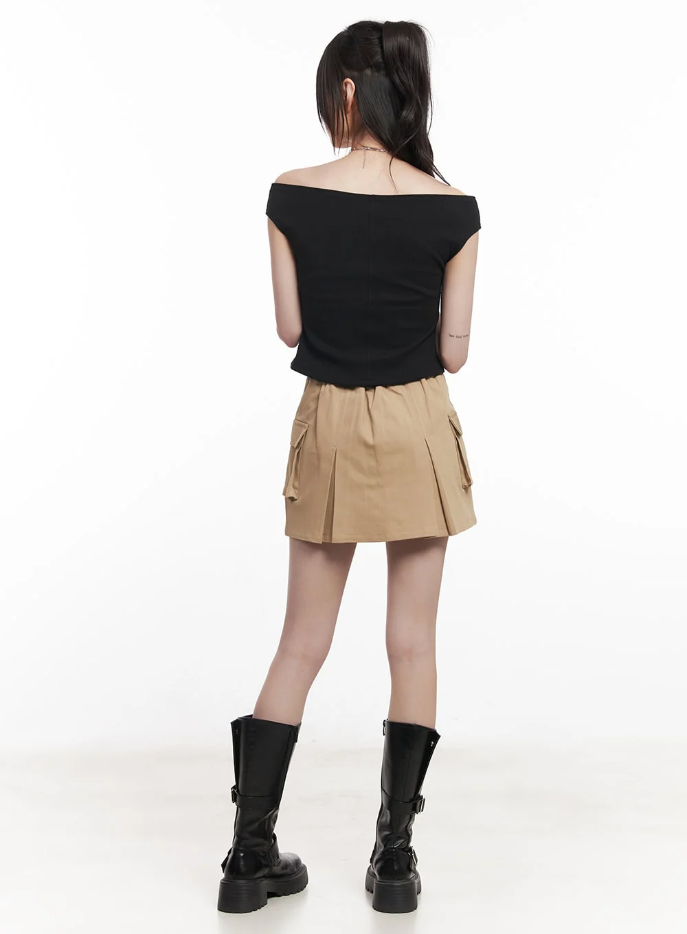 Graphic Print Off-Shoulder Crop Top CY520 - Image 7