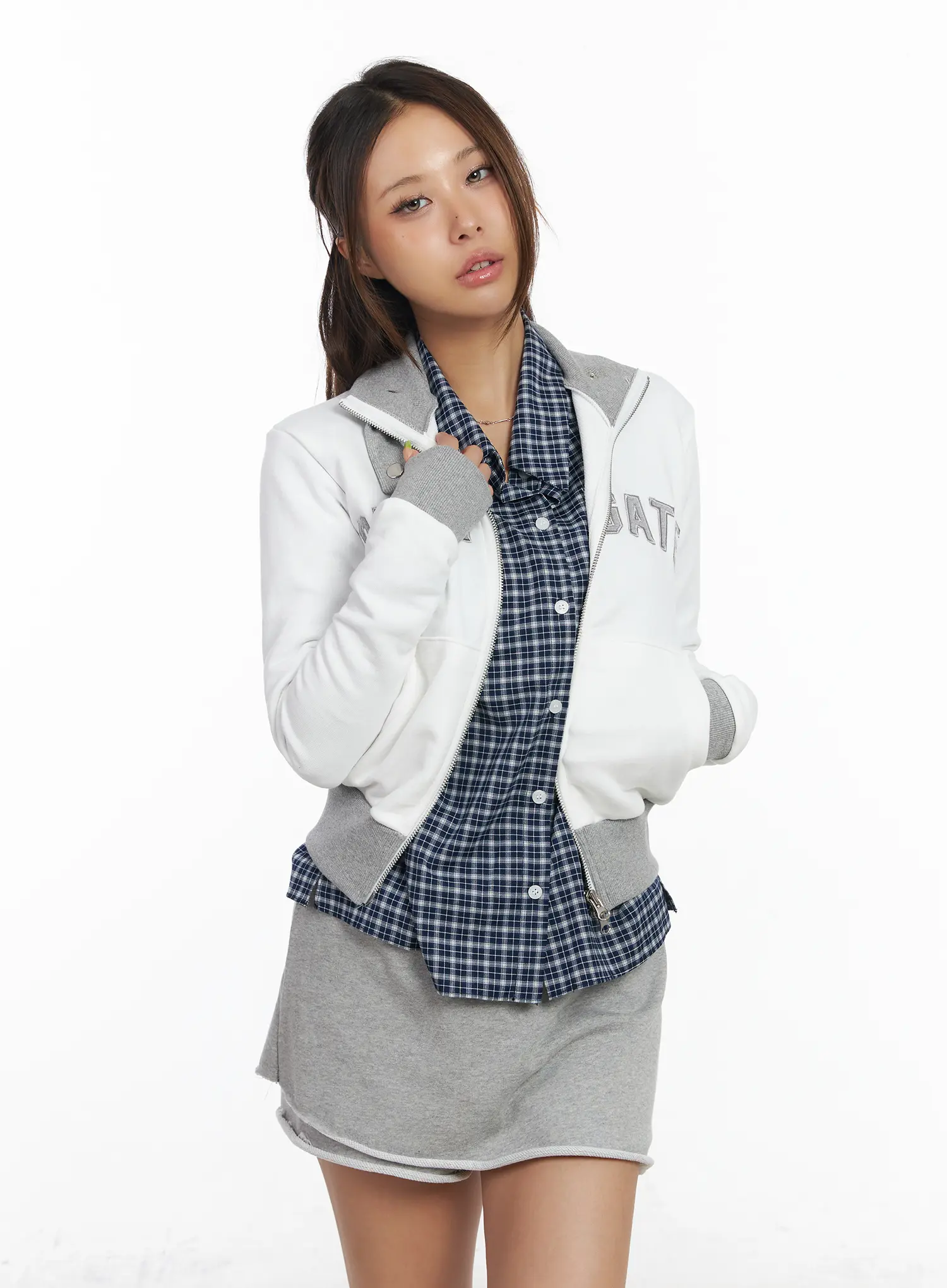 Graphic Print Slim-Fit Zip-Up Cardigan CM520 - Image 2