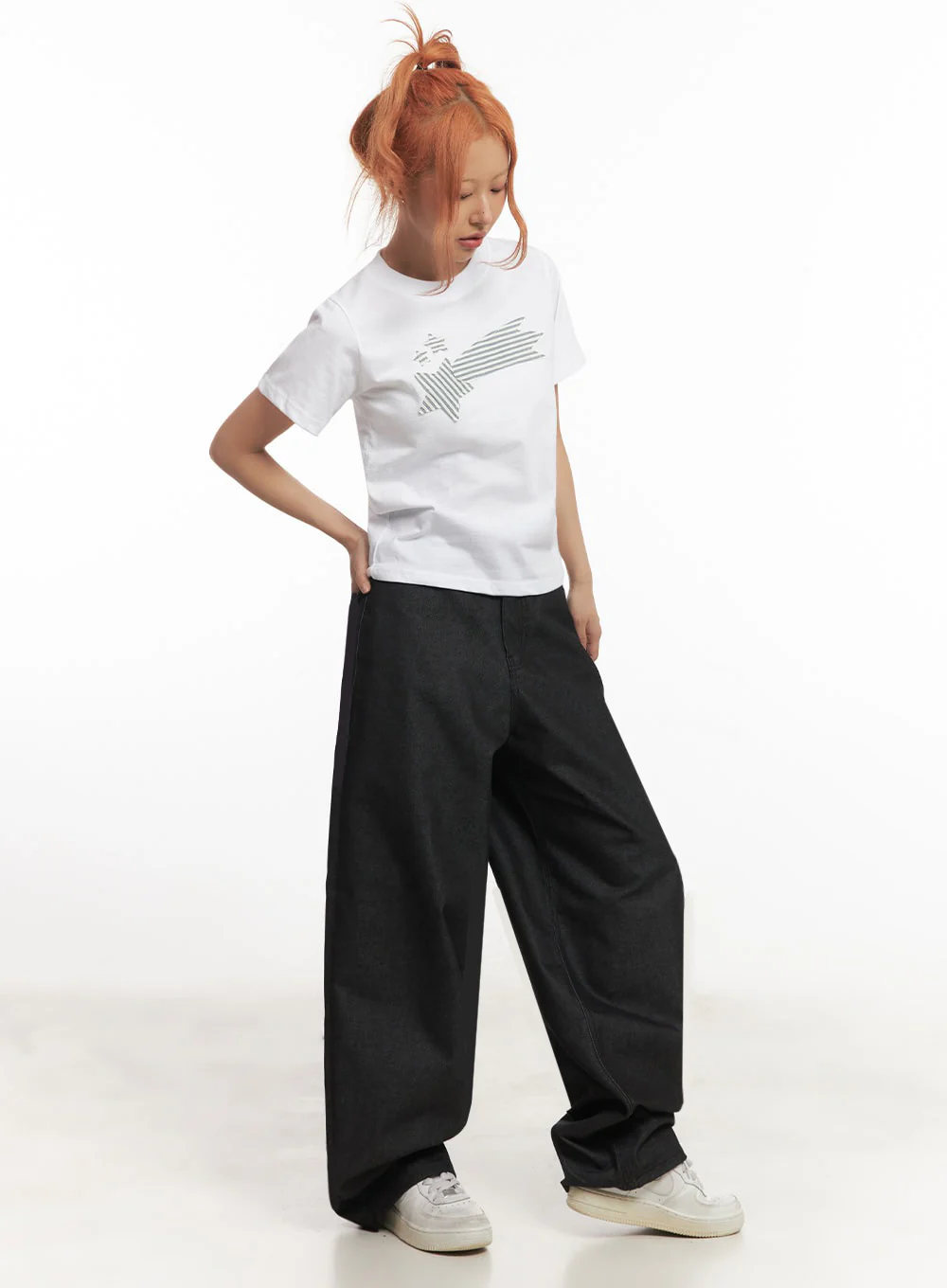 Graphic Star Crop Top IA515 - Image 11