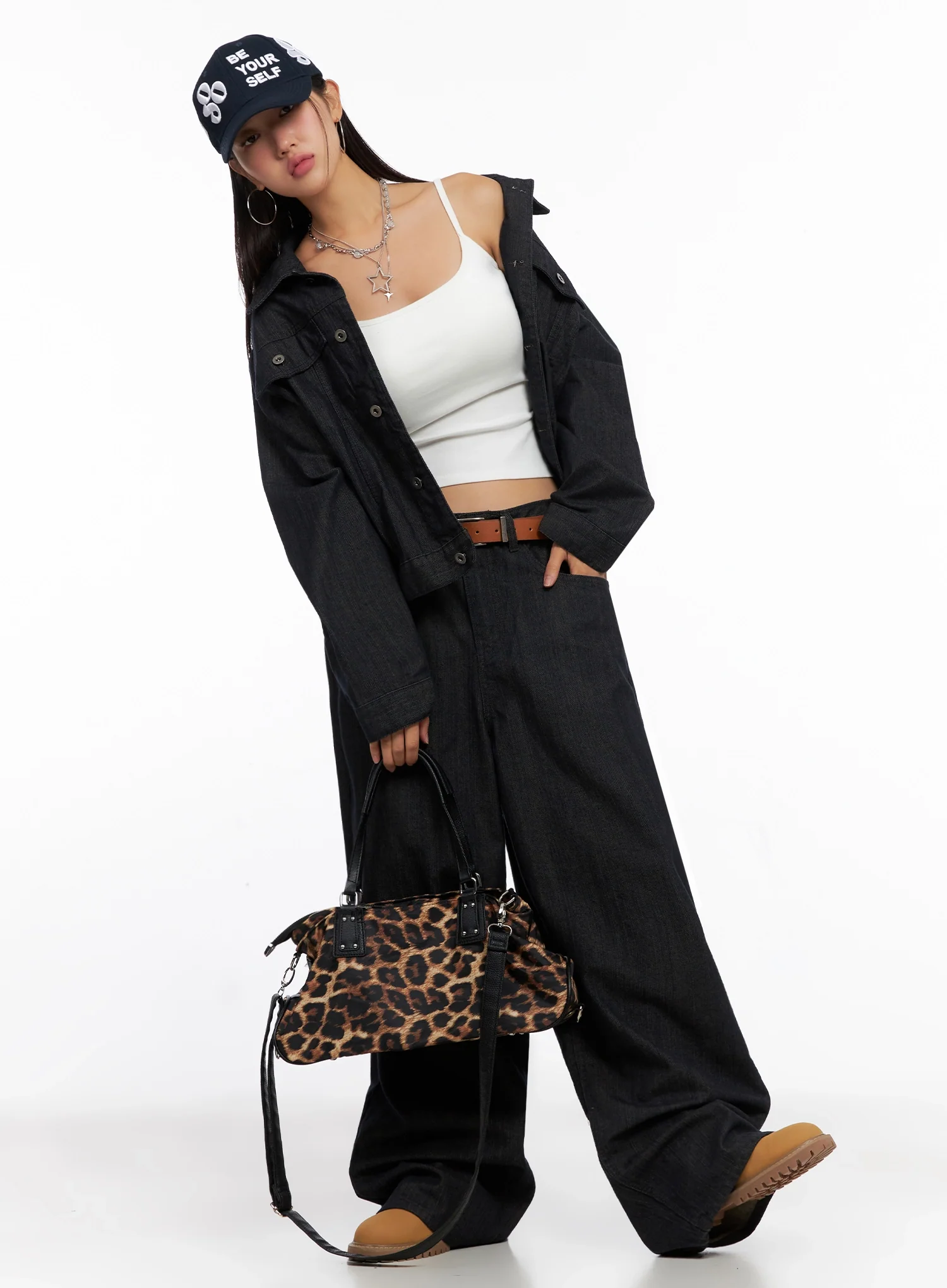 Heidi Wide-Leg Jeans IG527 - Image 12