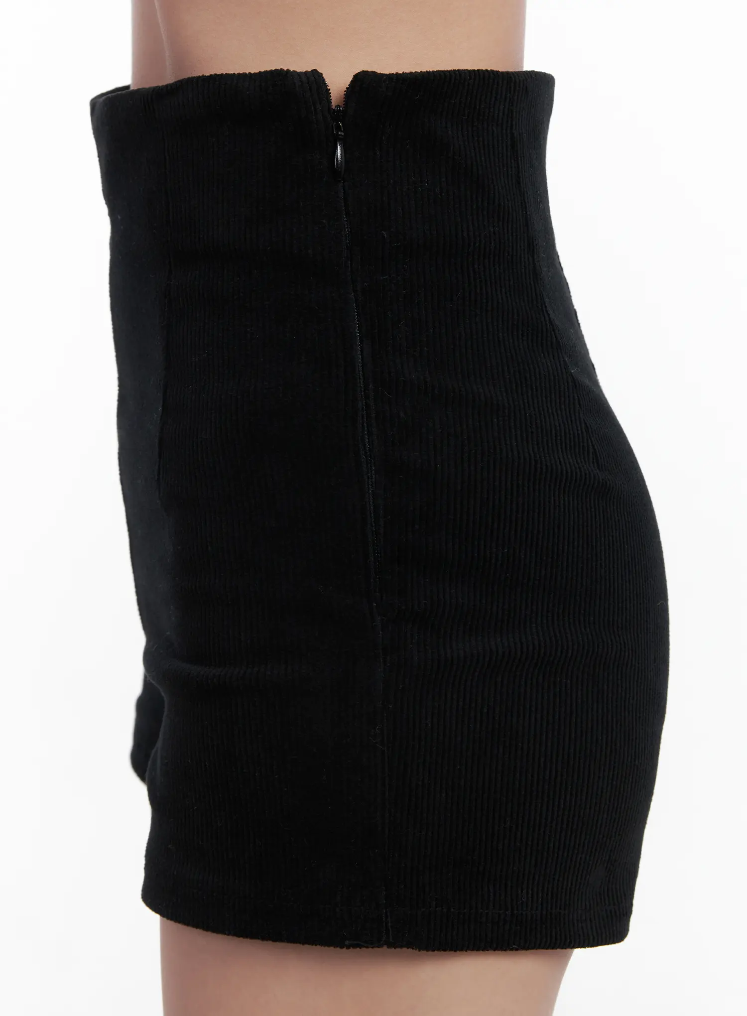 High-Waisted Corduroy Shorts CN528 - Image 9