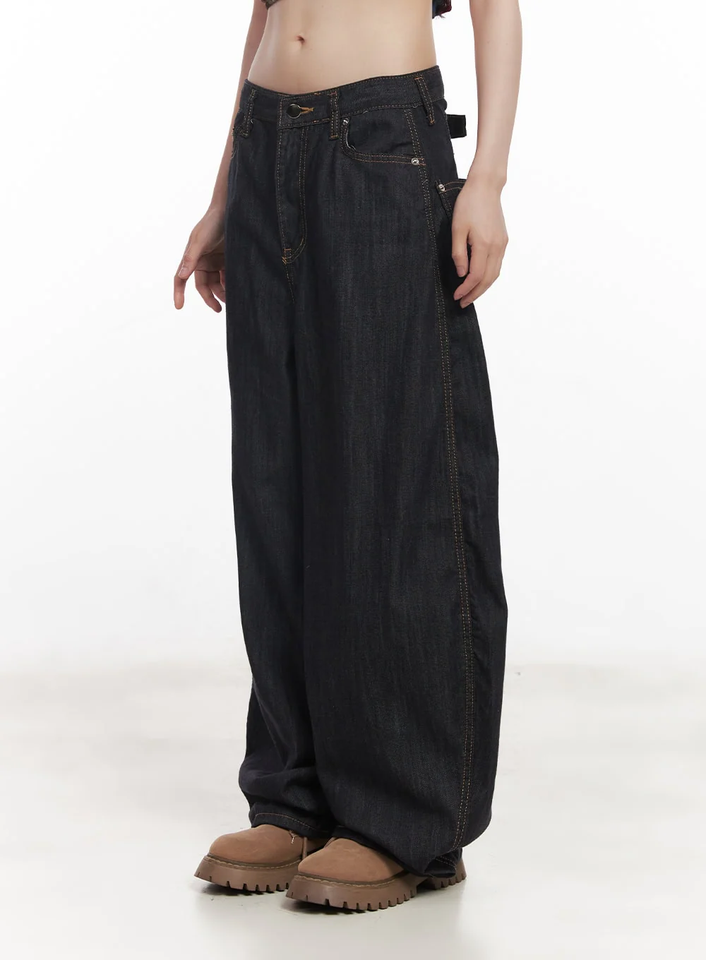 Jessie Stitched Wide-Leg Jeans CY520 - Image 9