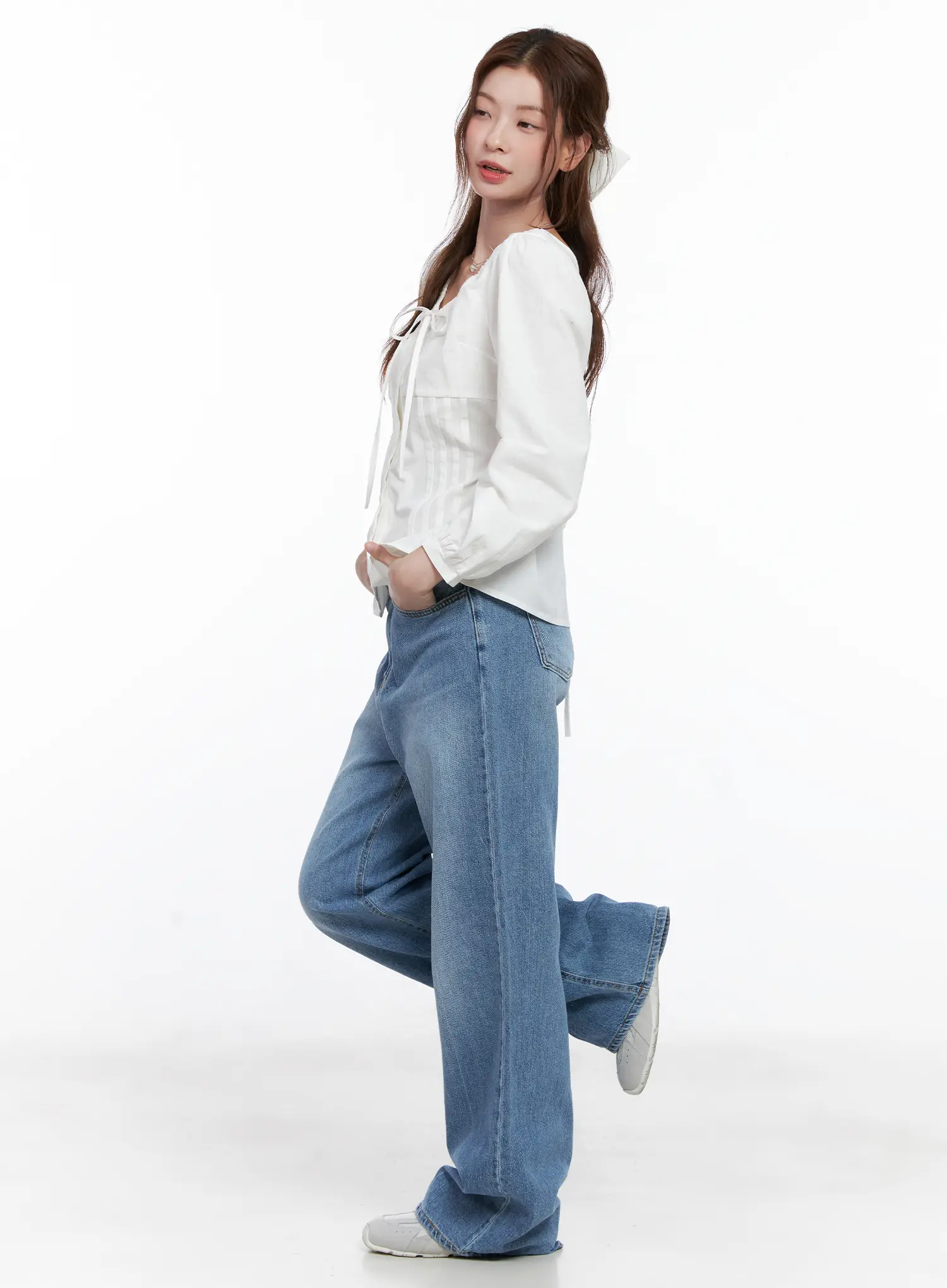 Jung Straight-Leg Washed Jeans CG521 - Image 6