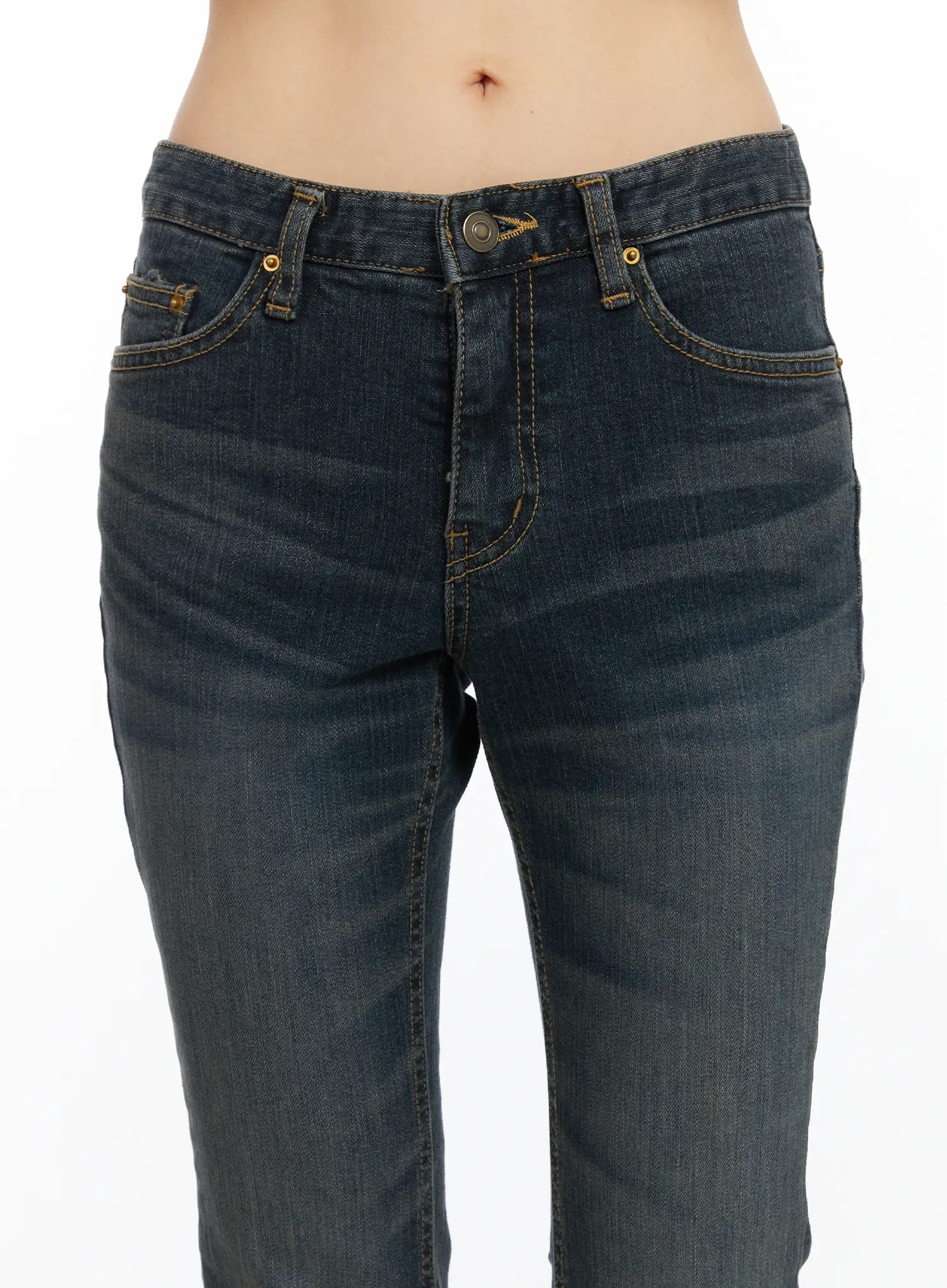 Kai Vintage Washed Flare Jeans CD515 - Image 4