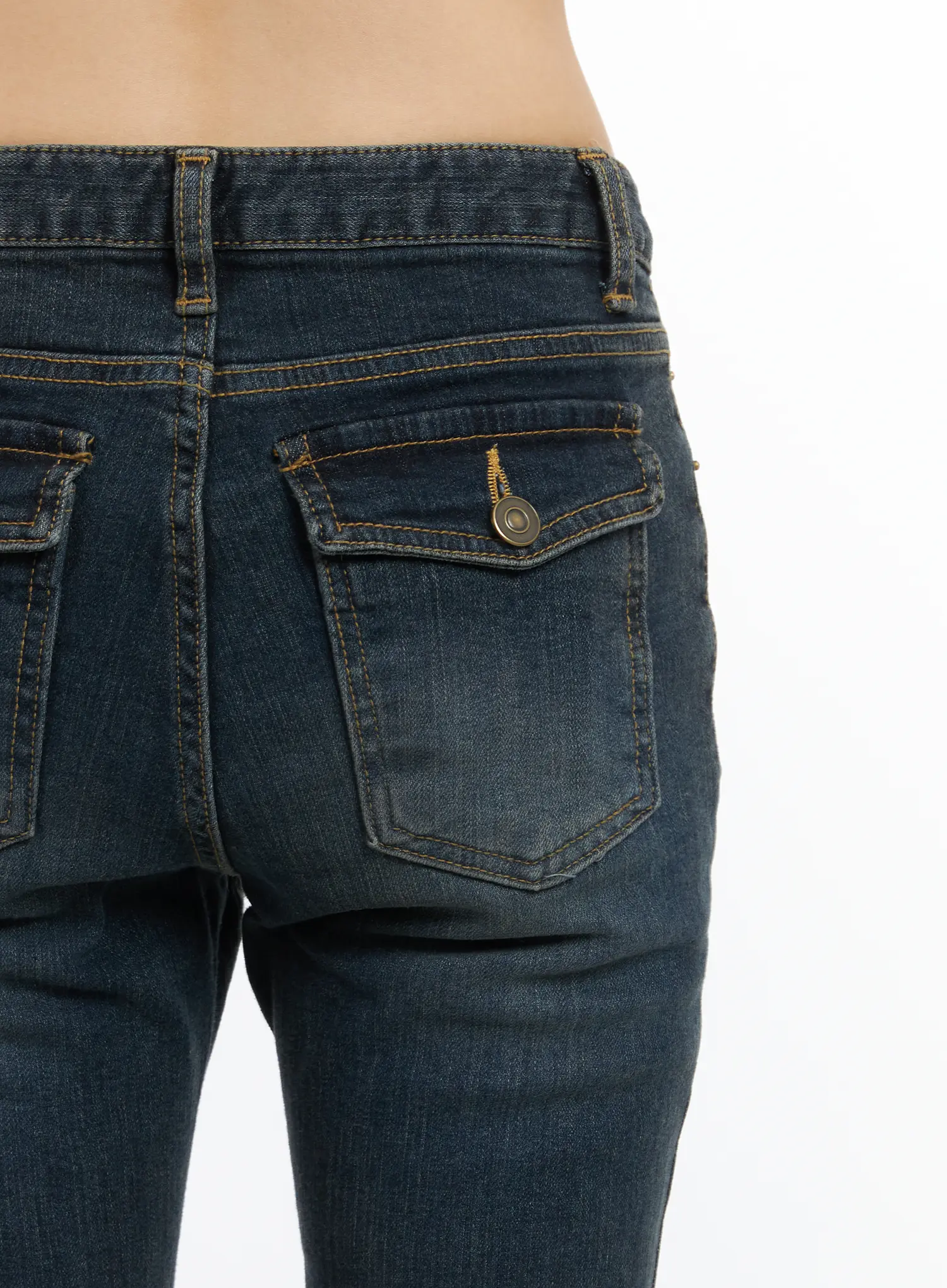 Kai Vintage Washed Flare Jeans CD515 - Image 7