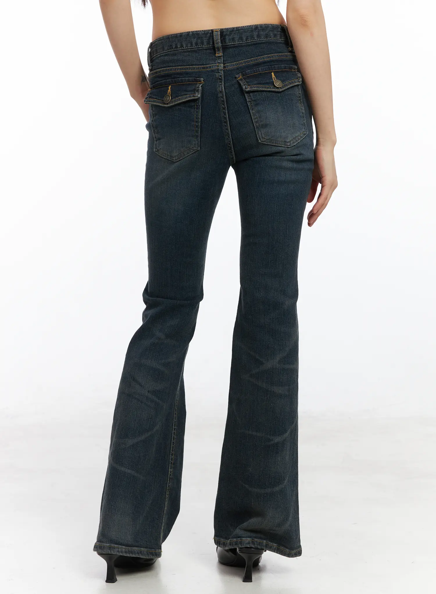 Kai Vintage Washed Flare Jeans CD515 - Image 9
