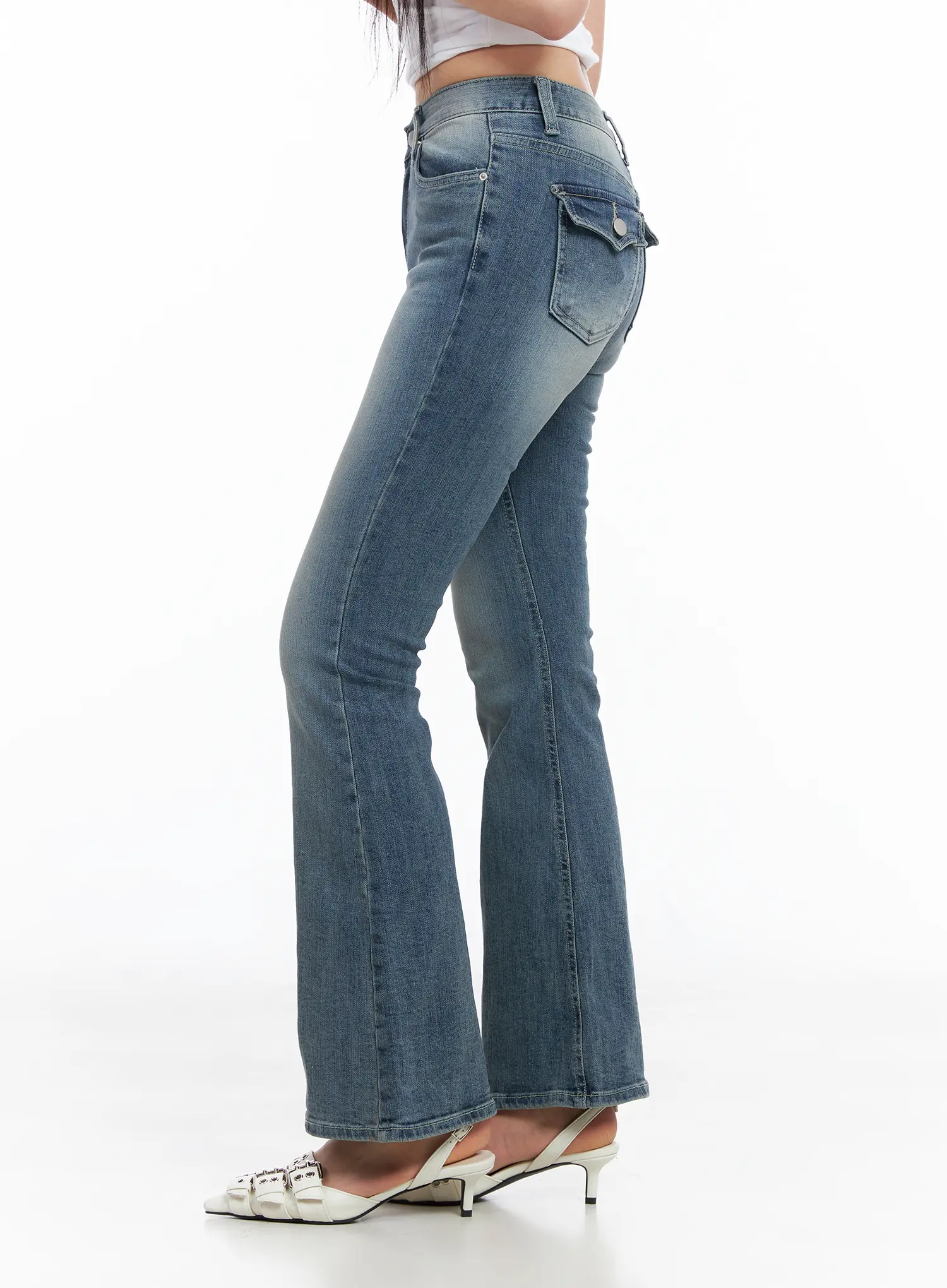 Kallie High-Waist Bootcut Flared Jeans CM513 - Image 3