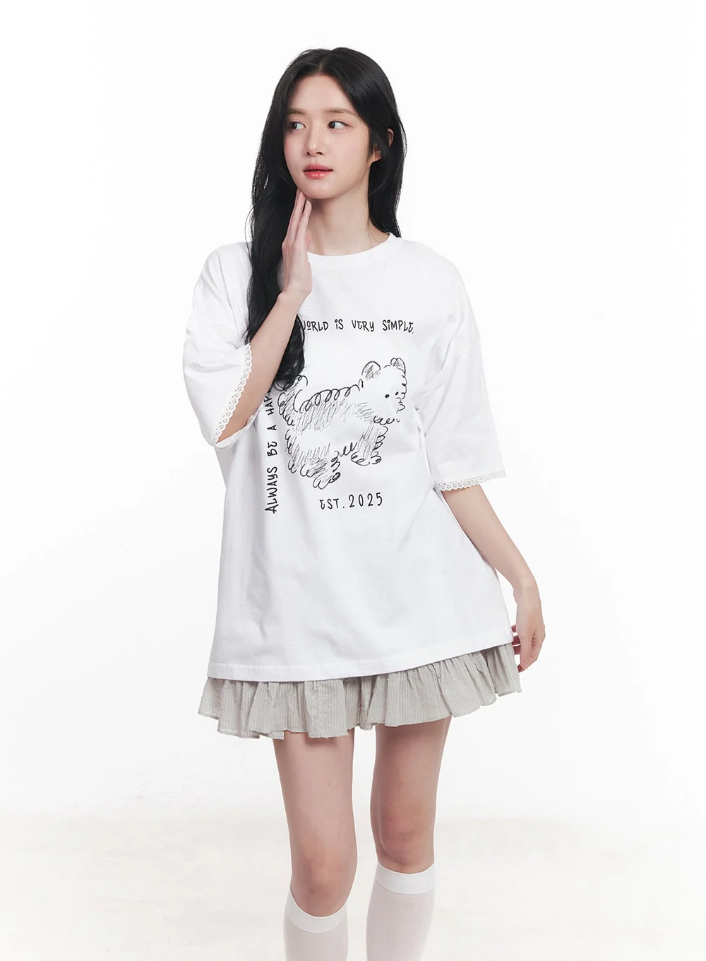 Lace Graphic Oversize T-Shirt CY526 - Image 11