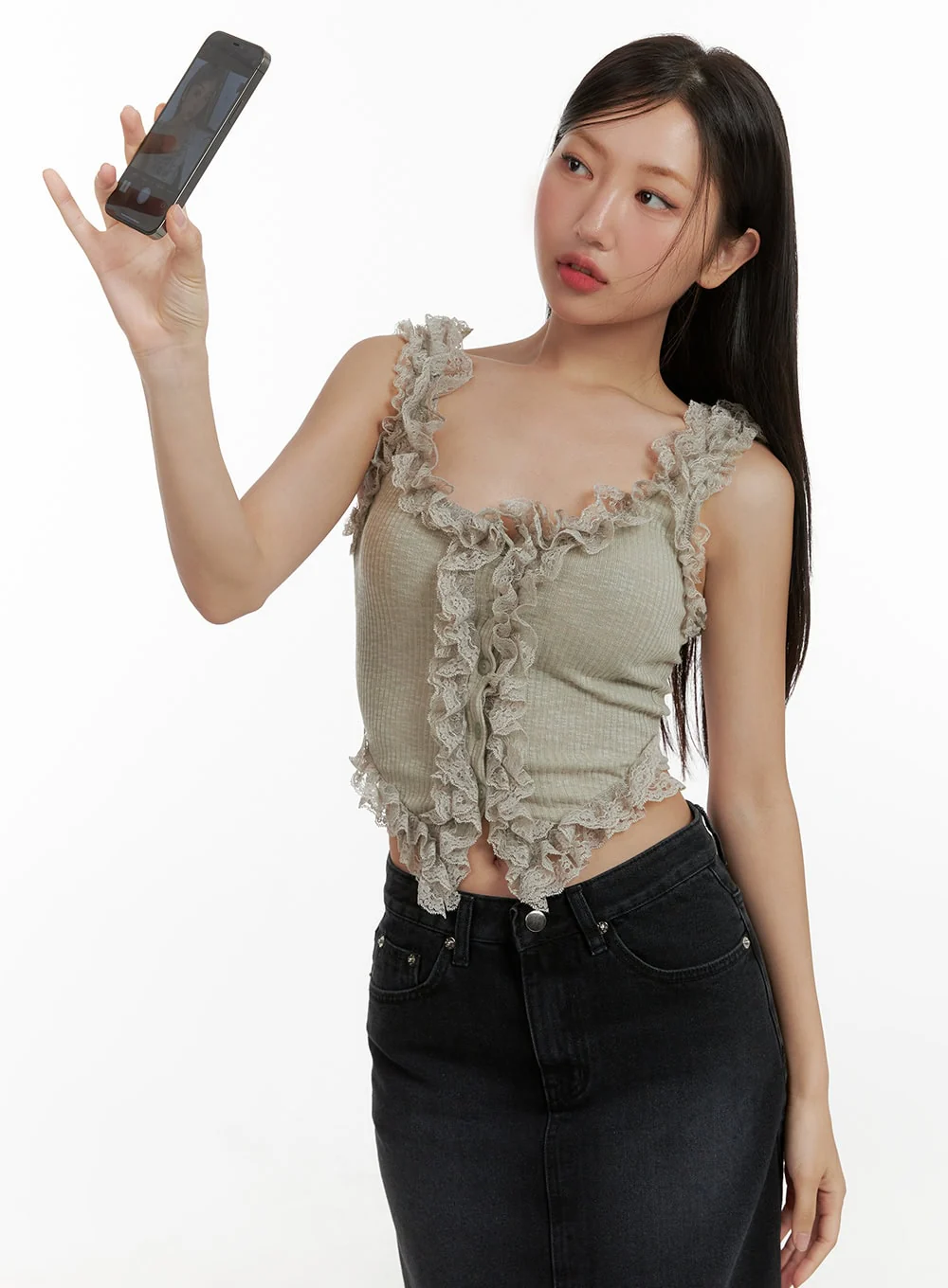 Lace Ruffle Hem Sleeveless Top CU405