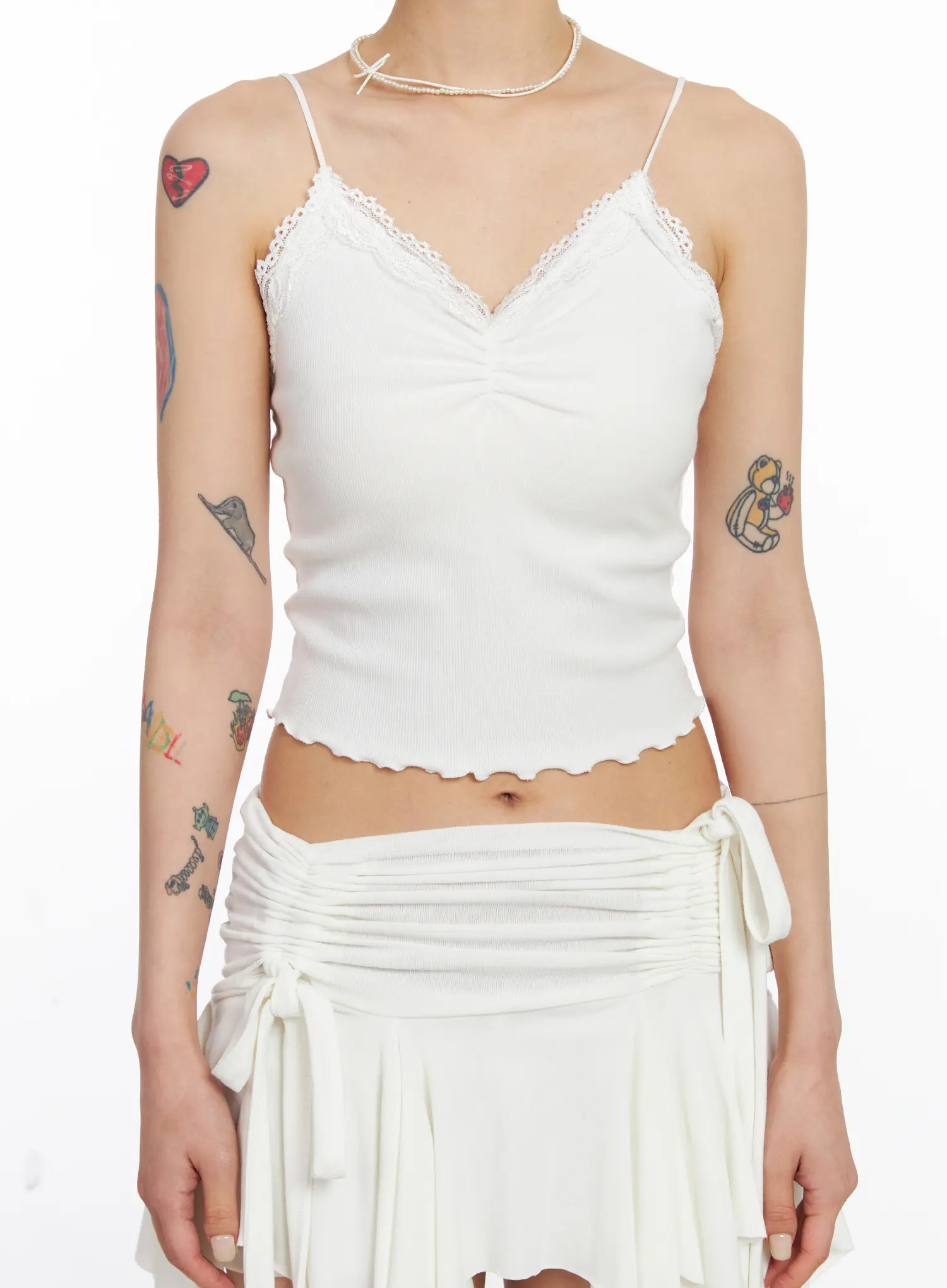 Laced V-Neck Cami Top CJ522 - Image 4