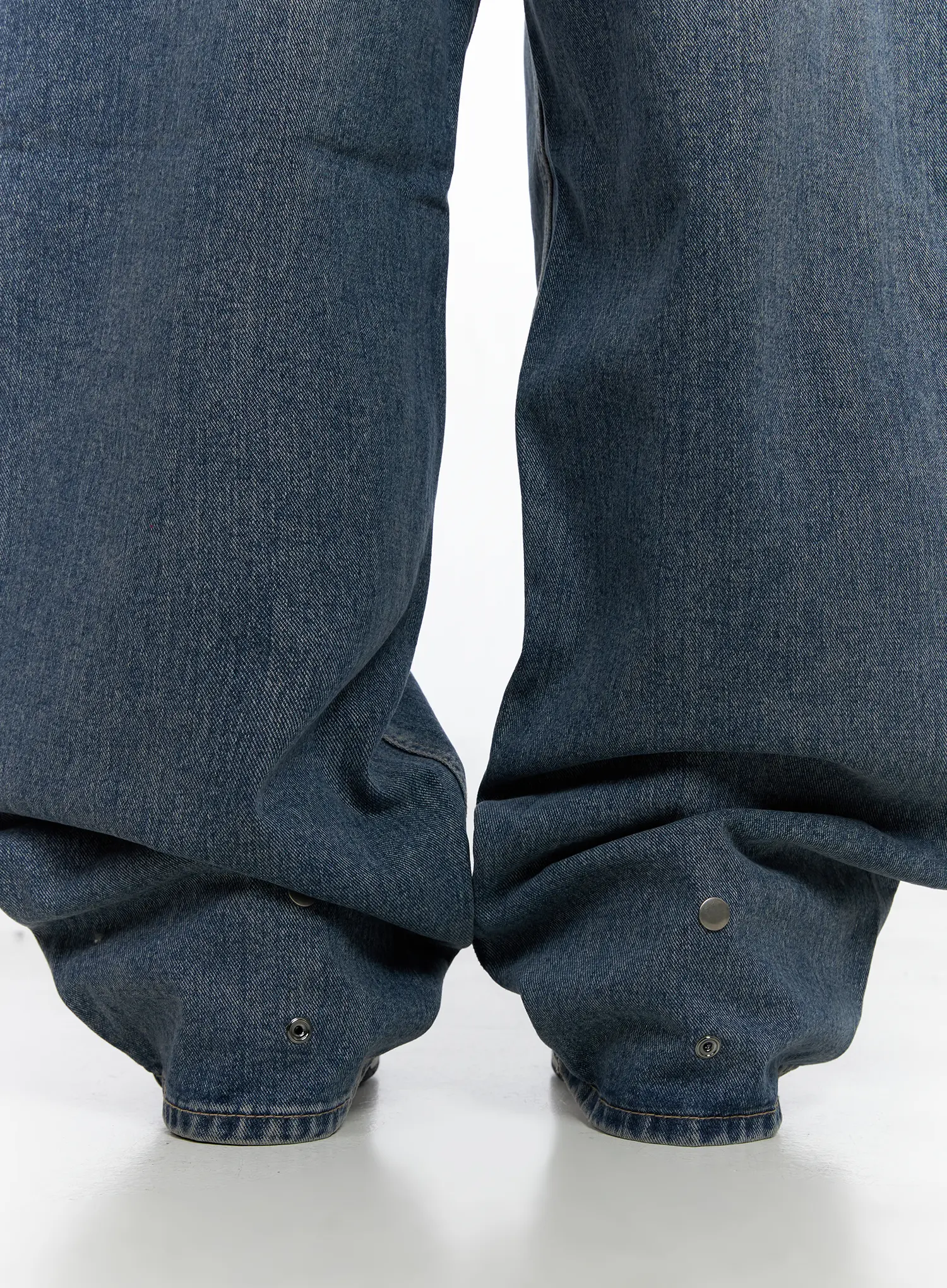 Laney Washed Wide-Leg Jeans CO520 - Image 8