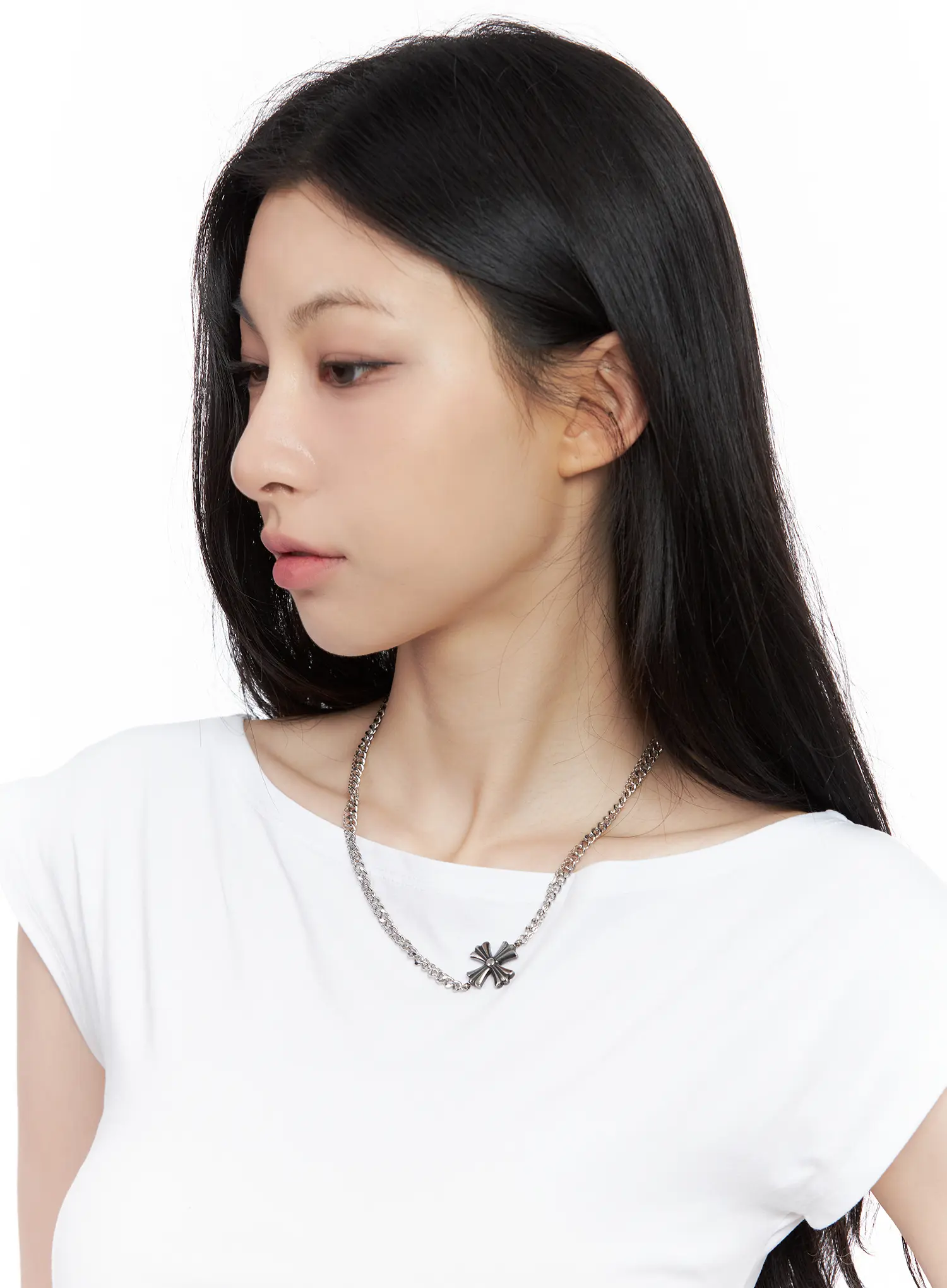 Layered Chain Pendant Necklace CL501 - Image 2