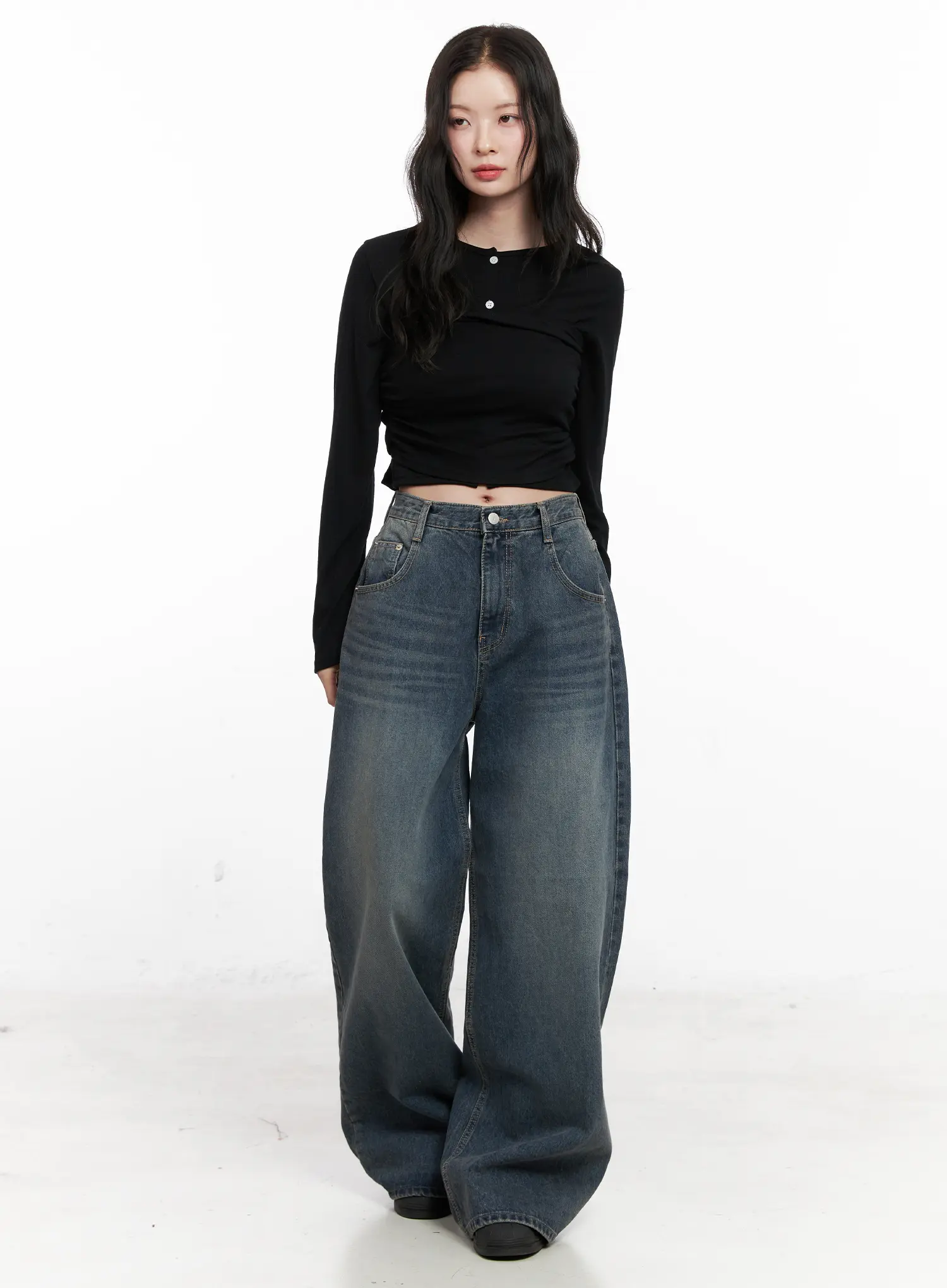 Layered Crop Cardigan Set CN504 - Image 3