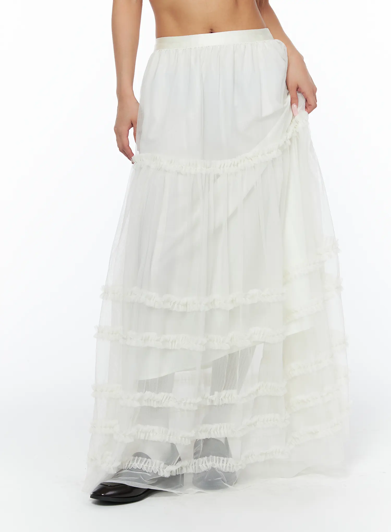 Layered Lace Maxi Skirt CA516 - Image 2