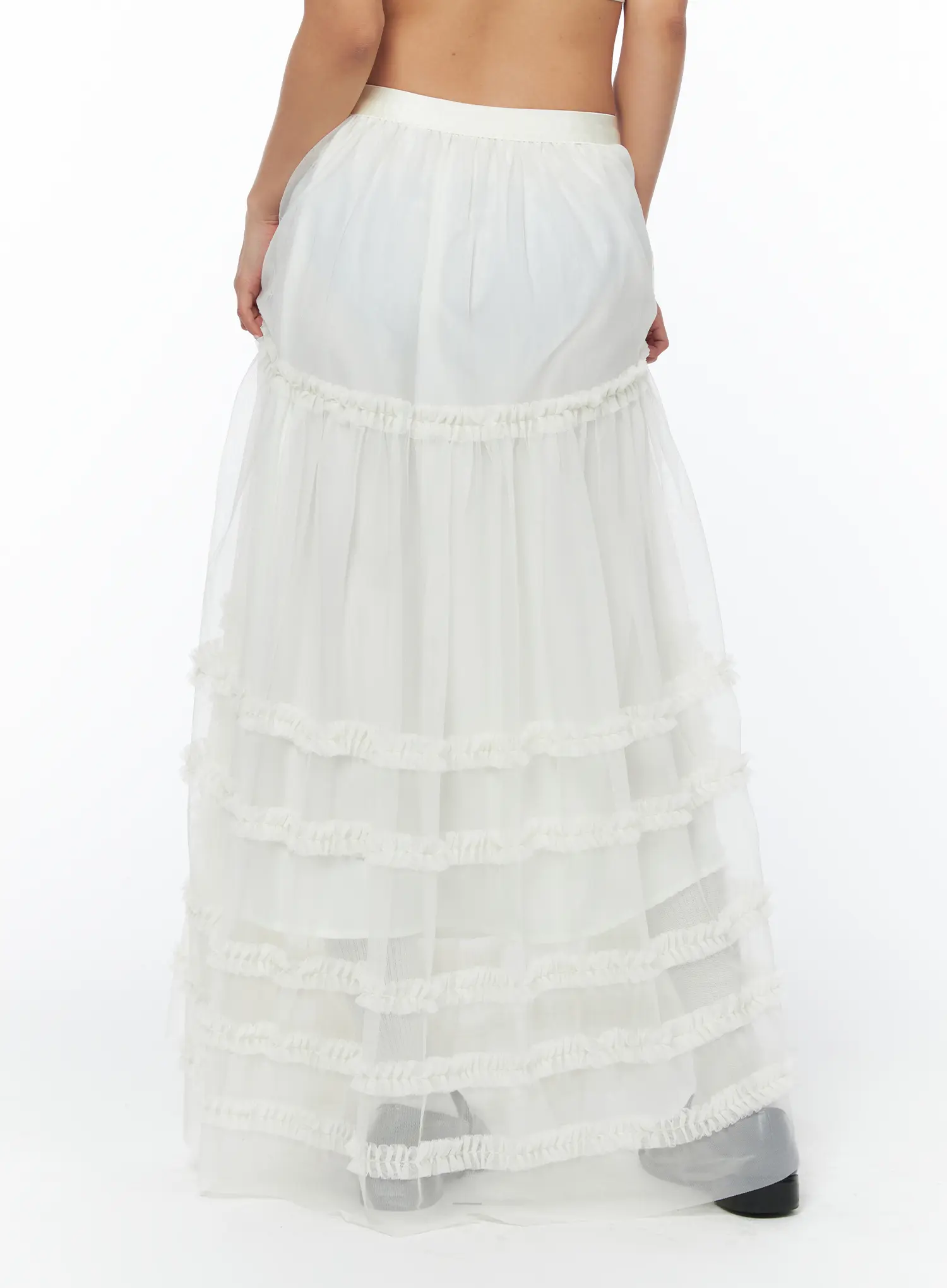 Layered Lace Maxi Skirt CA516 - Image 4