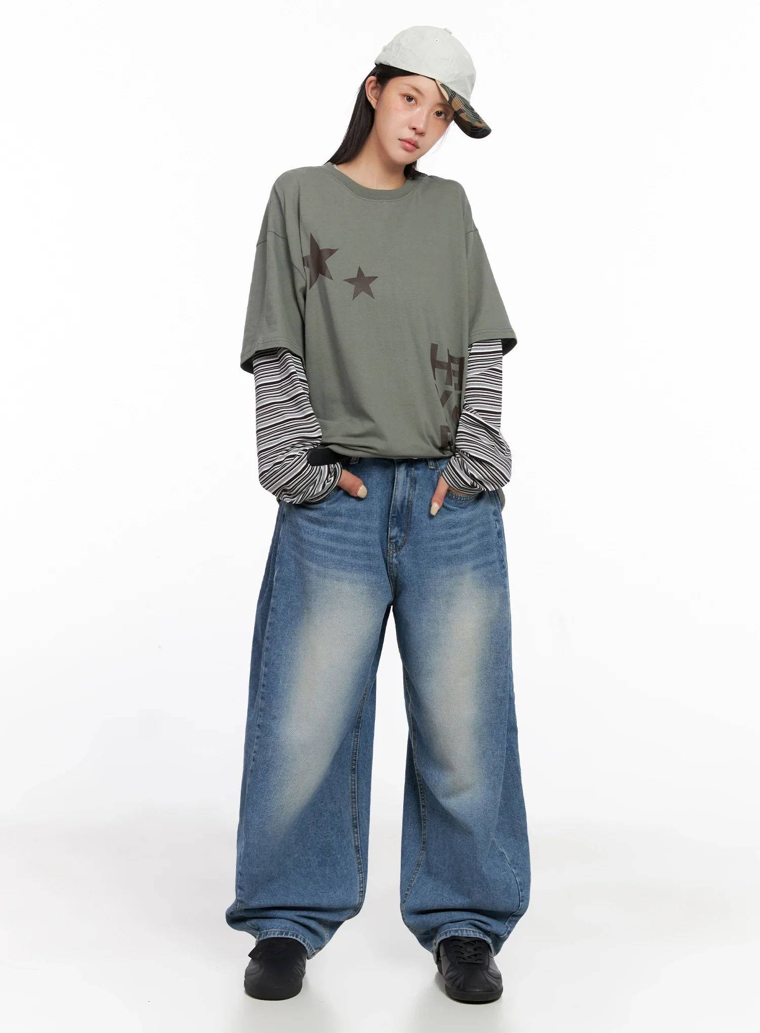 Layered Star Print Long Sleeve Tee IS515 - Image 12