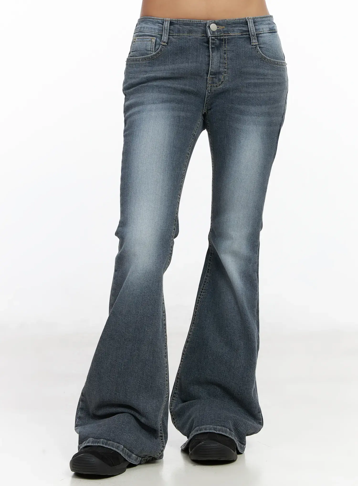 Lennon Vintage Grey Flared Jeans CF513