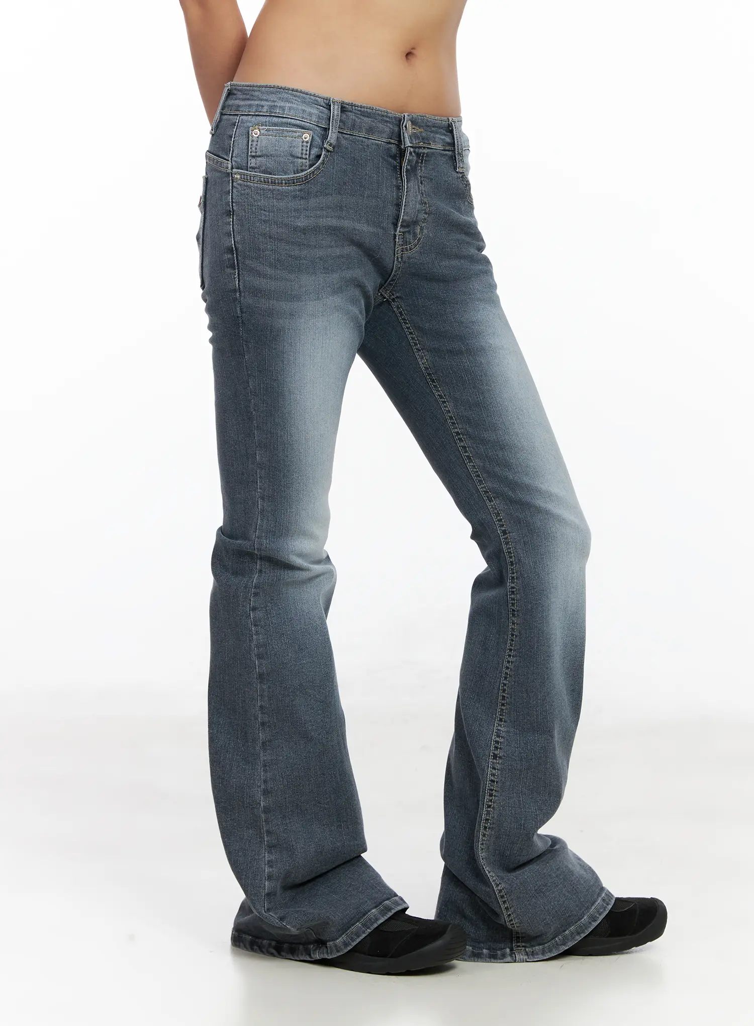 Lennon Vintage Grey Flared Jeans CF513 - Image 4