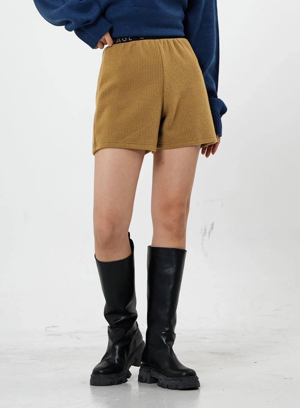 Lettering Bending Pants CS21 - Image 5