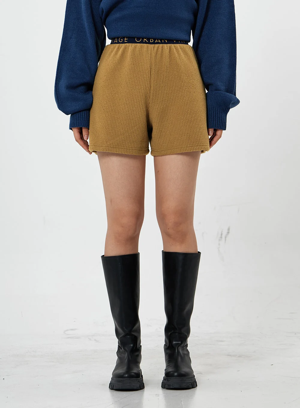 Lettering Bending Pants CS21 - Image 9