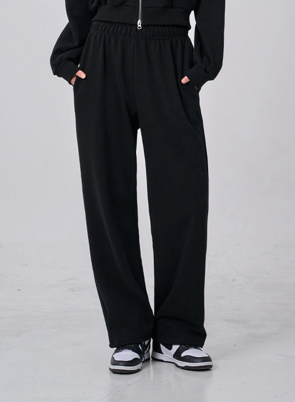 Lewkin Soft Basic Wide Training Pants C1210 - Image 4