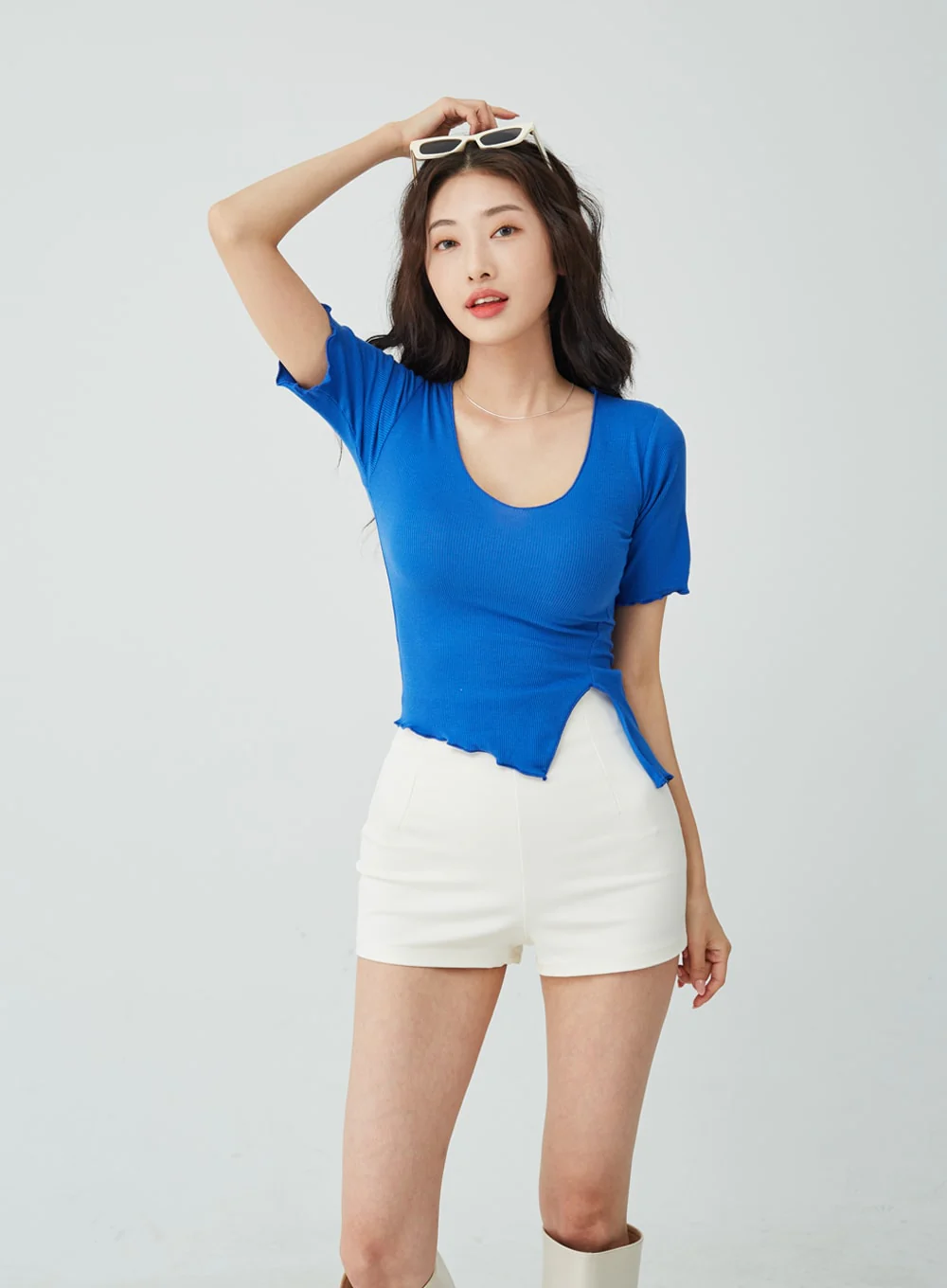 Line High Waist Half Pants IU26 - Image 14