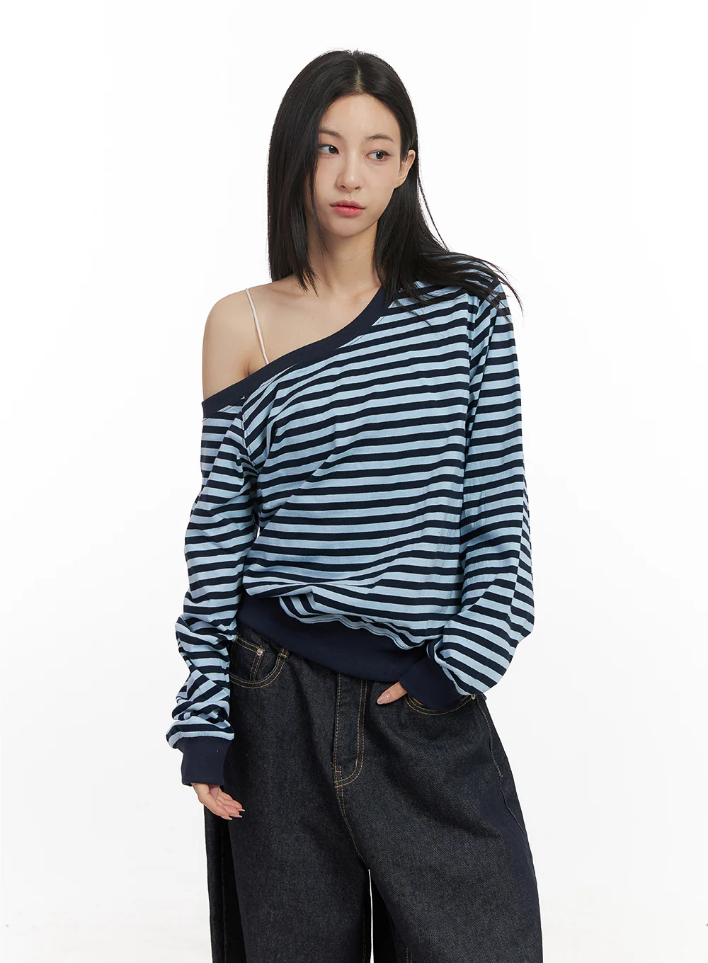 Loose-Fit Striped Drop-Shoulder Top CN426 - Image 9