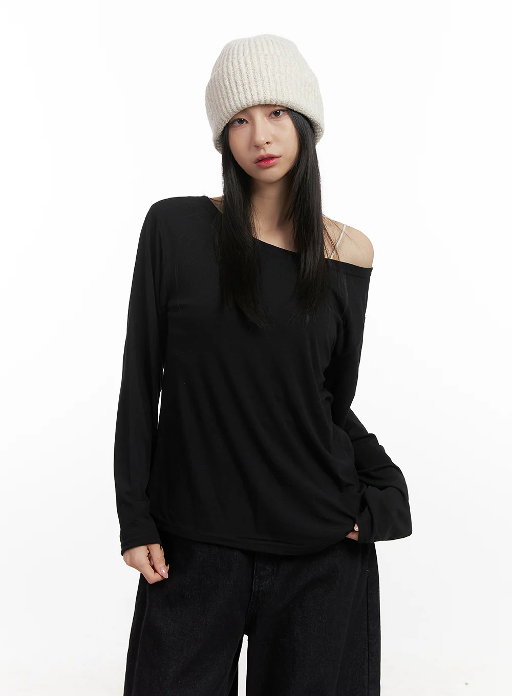 Loose-Fit Unbalanced Top CN426 - Image 10