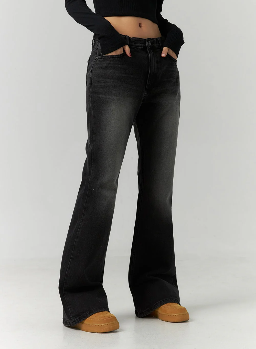 Low Rise Bootcut Jeans CD304 - Image 4