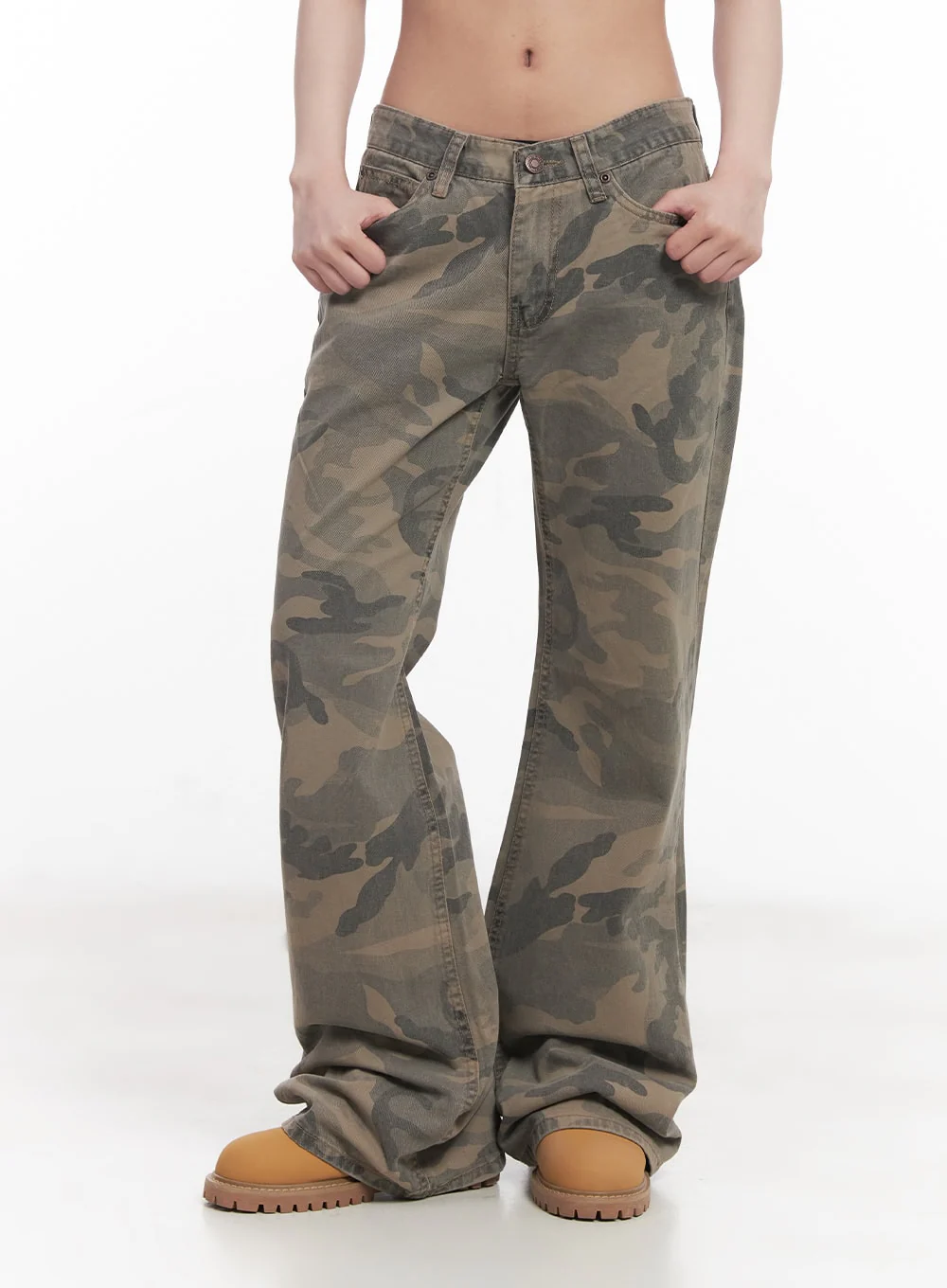 Low-Rise Camo Bootcut Pants CY527 - Image 7