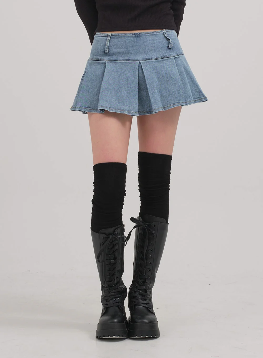 Low Rise Pleated Denim Mini Skirt C0302 - Image 10