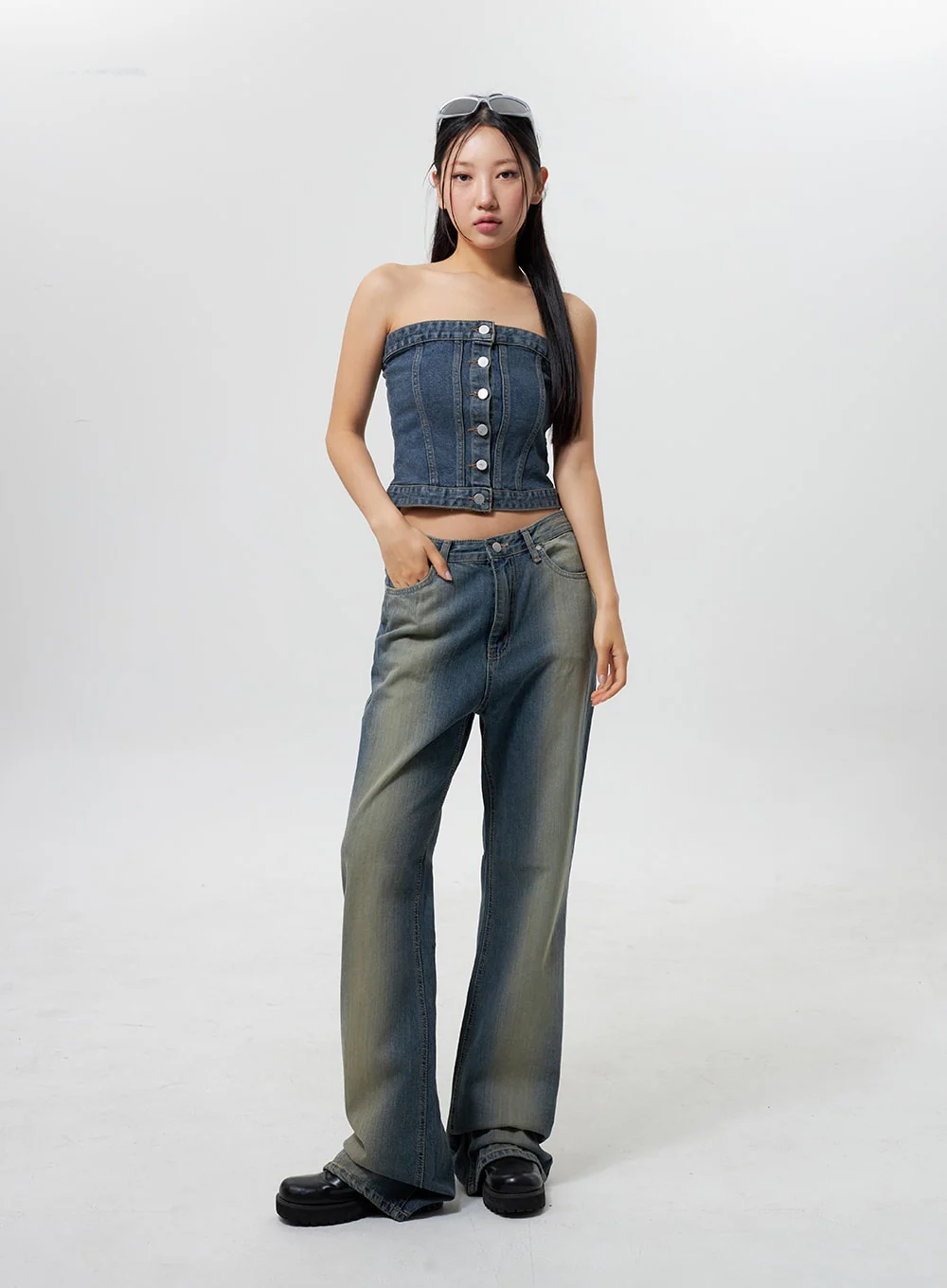 Low Rise Wide Leg Jeans CY323 - Image 13