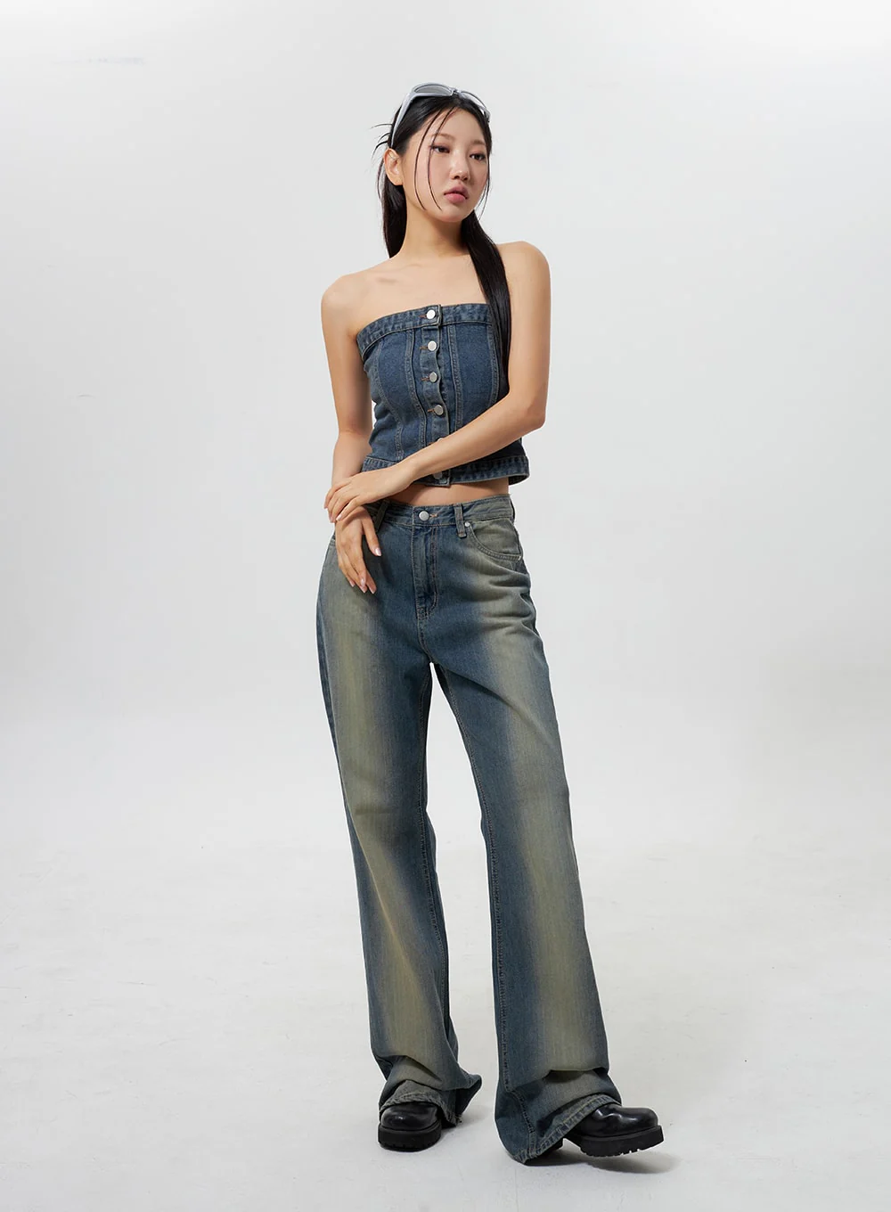 Low Rise Wide Leg Jeans CY323 - Image 4