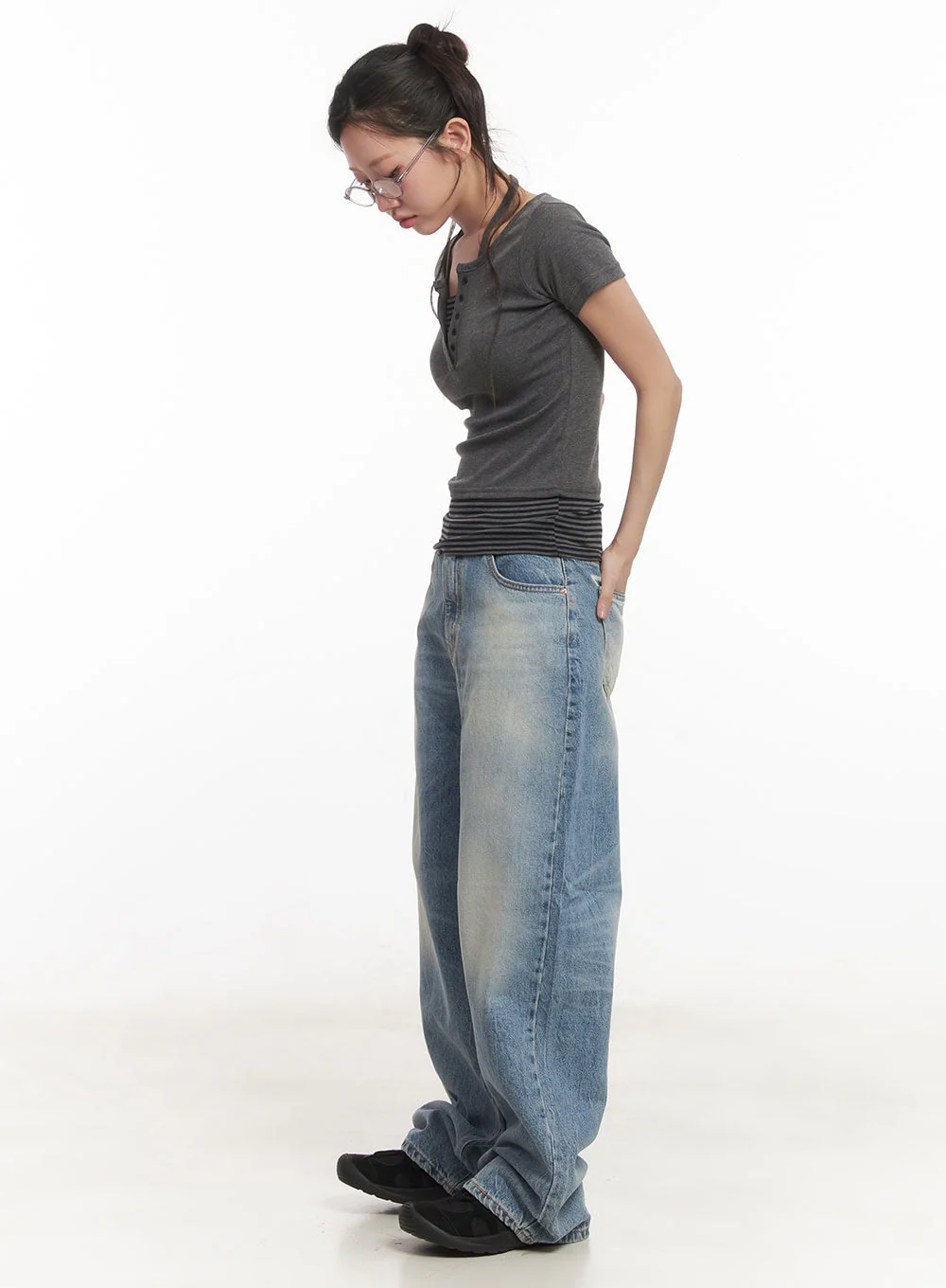 Lumira Back-Detail Washed Wide Leg Jeans CA530 - Image 11