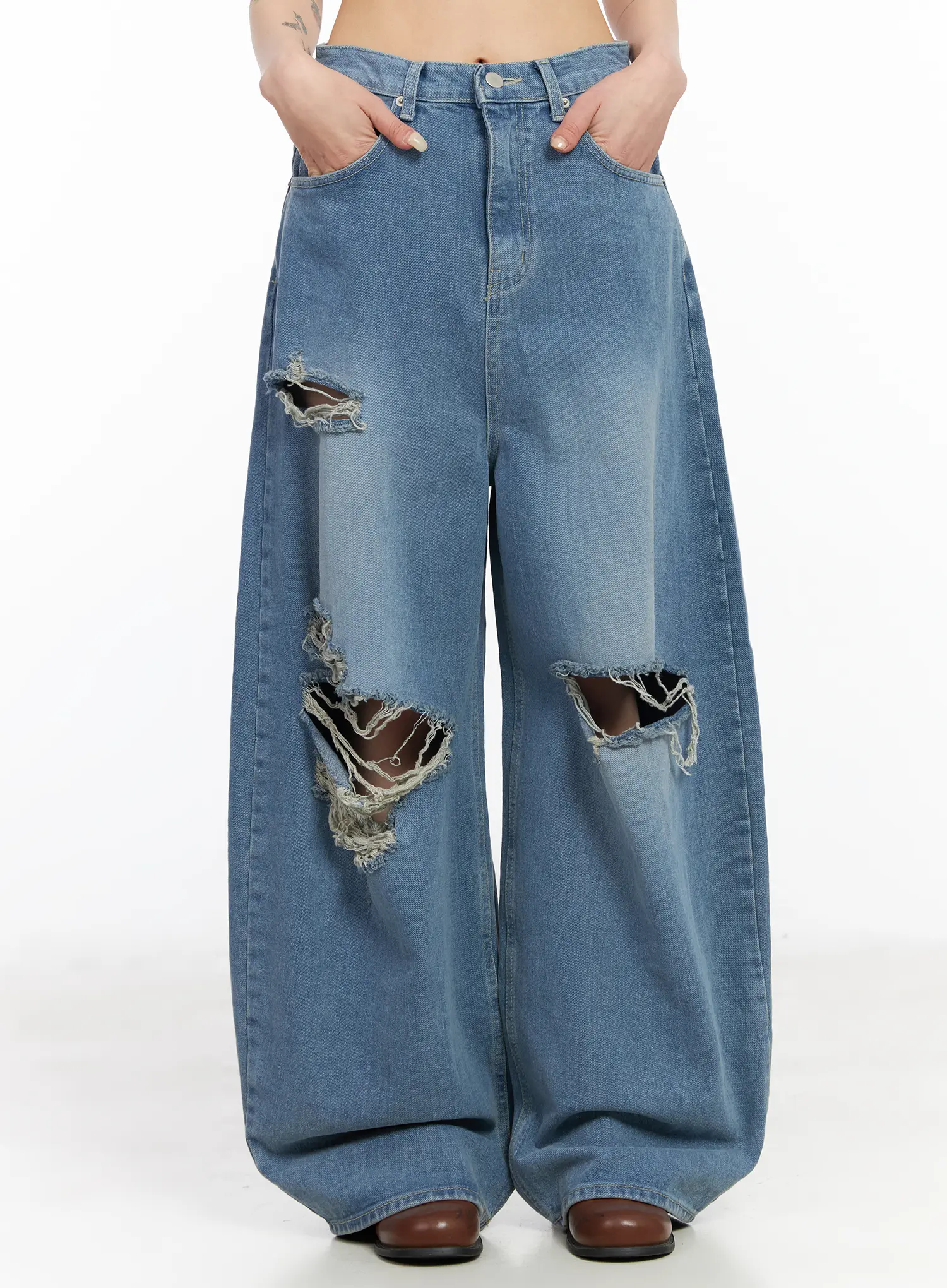Lylah Ripped Wide Leg Jeans CM517