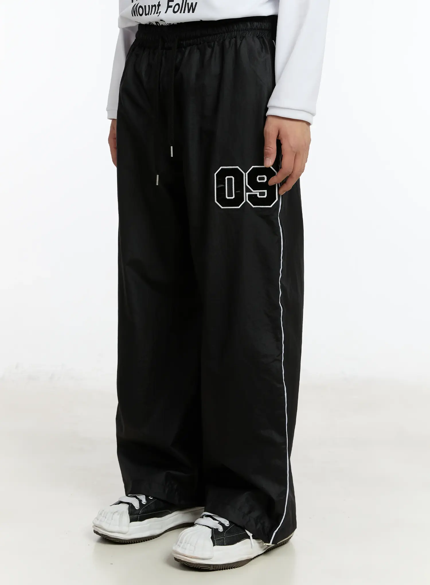 Men's 09 Graphic Nylon Drawstring Pants IM503 - Image 5