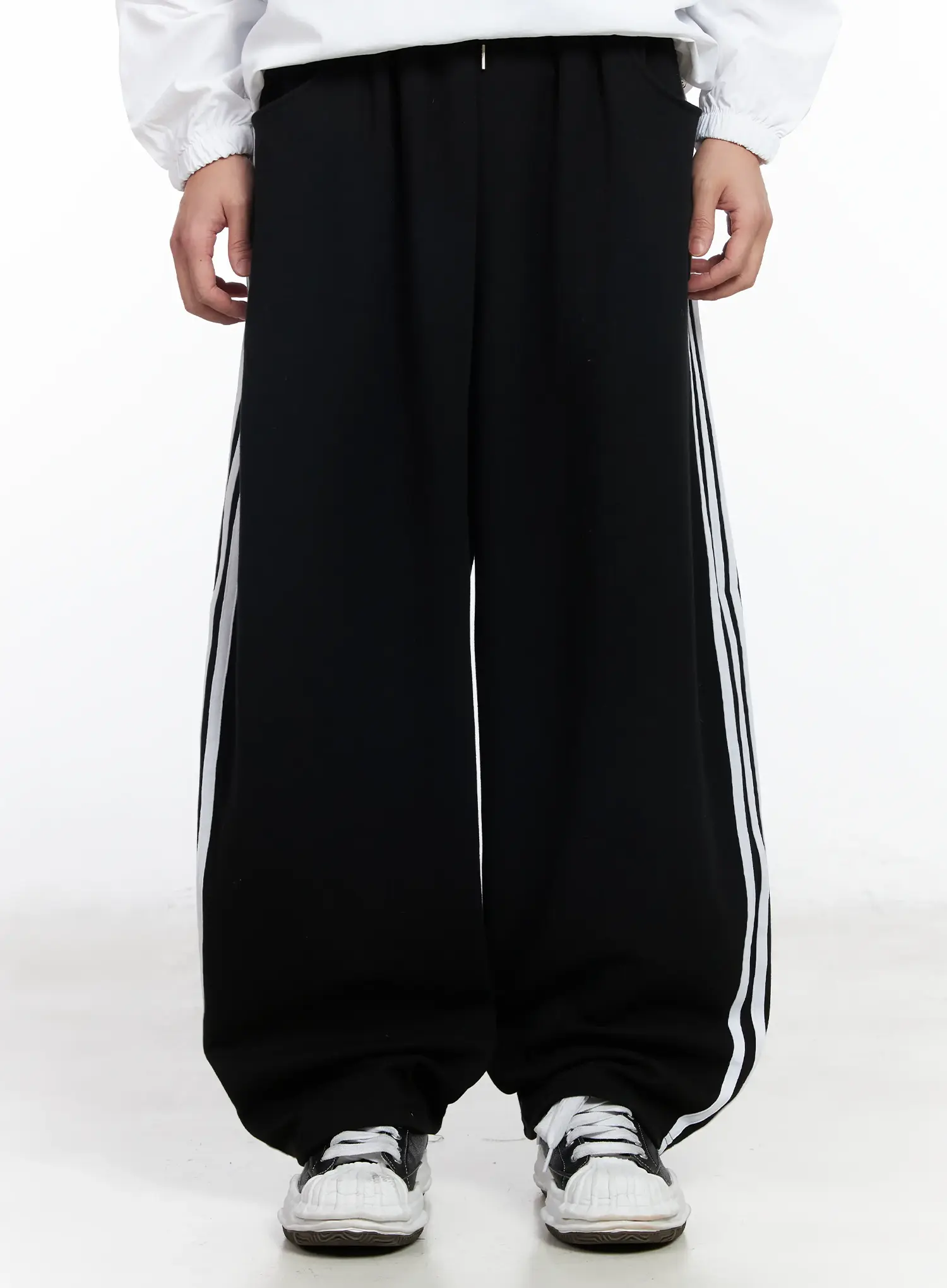 Men's Baggy Stripe Sweatpants IM523 - Image 6