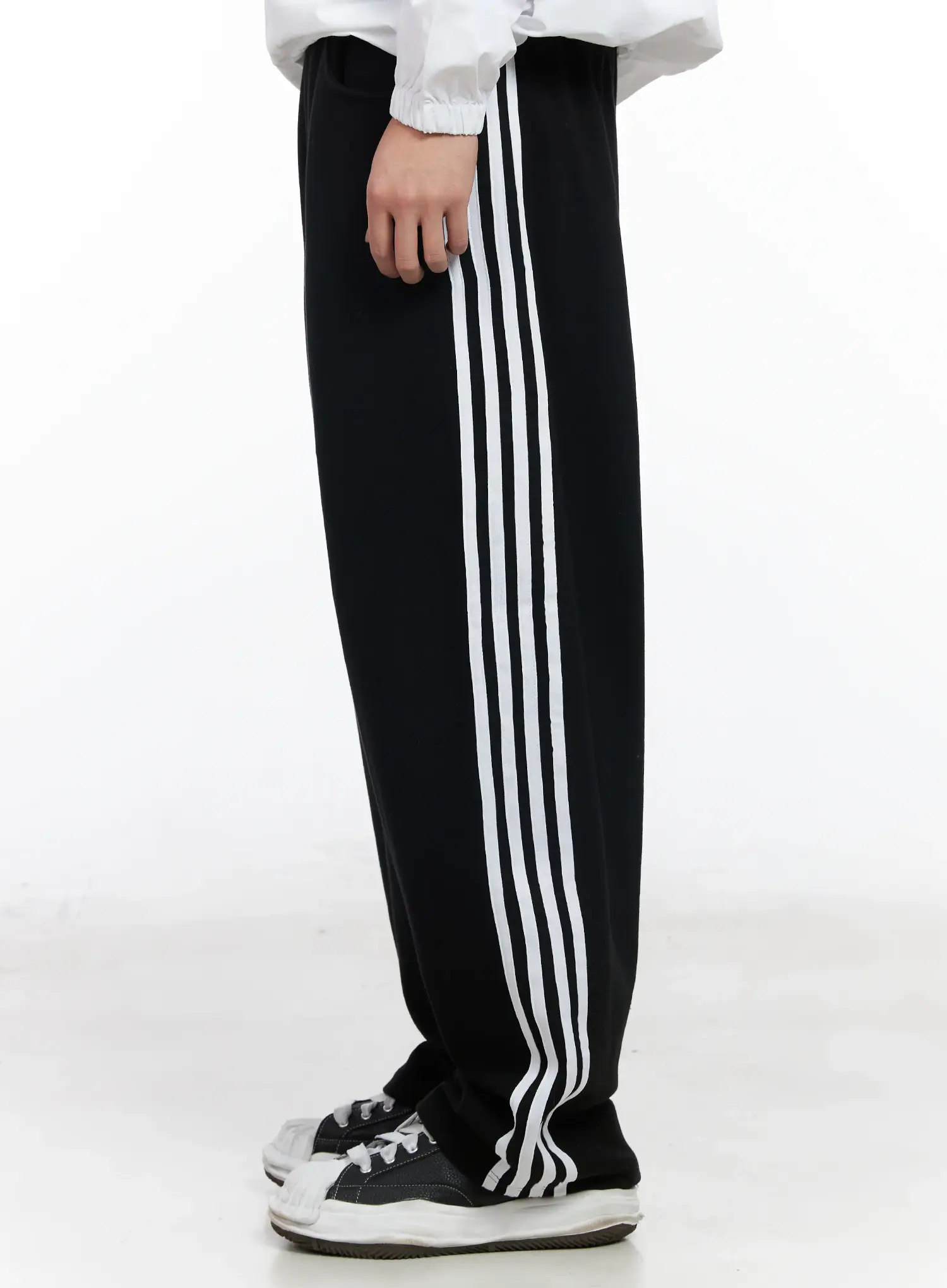 Men's Baggy Stripe Sweatpants IM523 - Image 8