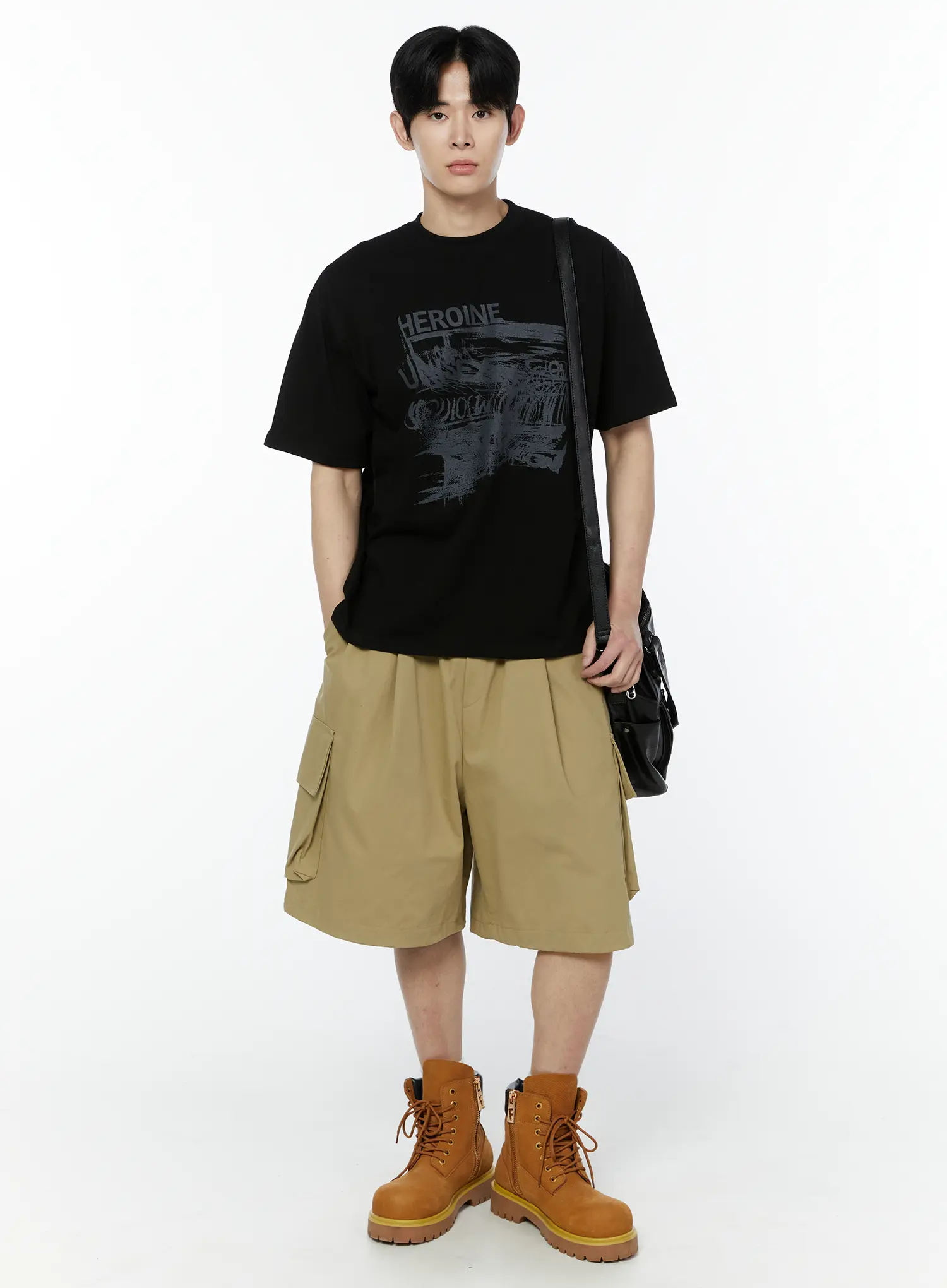 Men's Beige Cargo Bermuda Shorts IA530 - Image 4