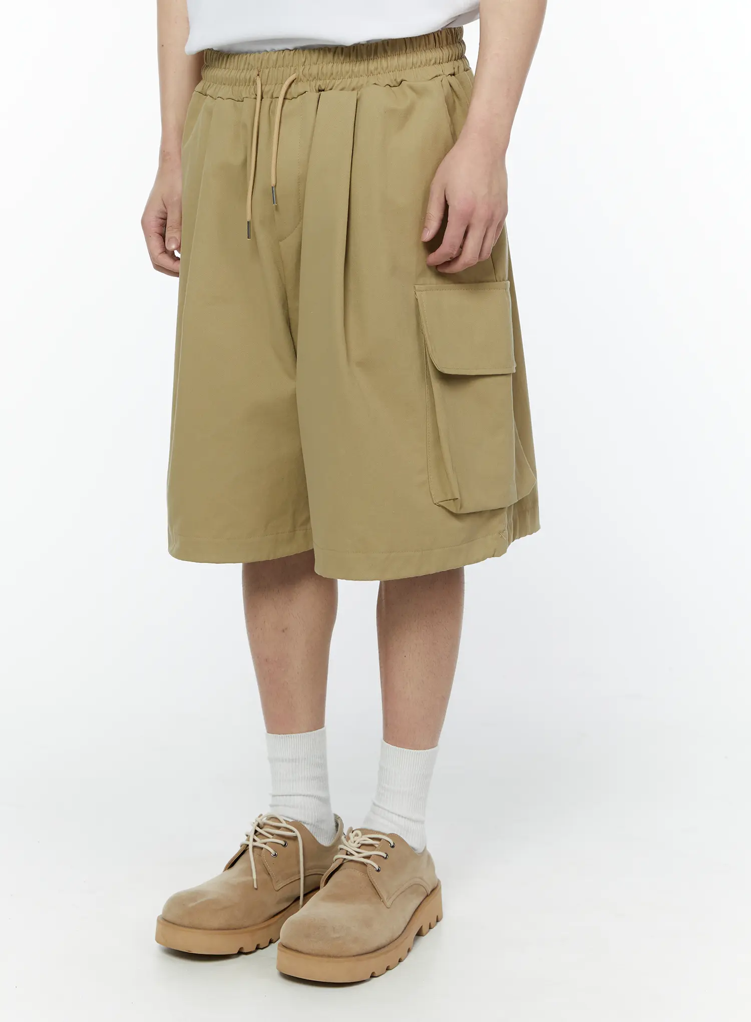 Men's Beige Cargo Bermuda Shorts IA530 - Image 7