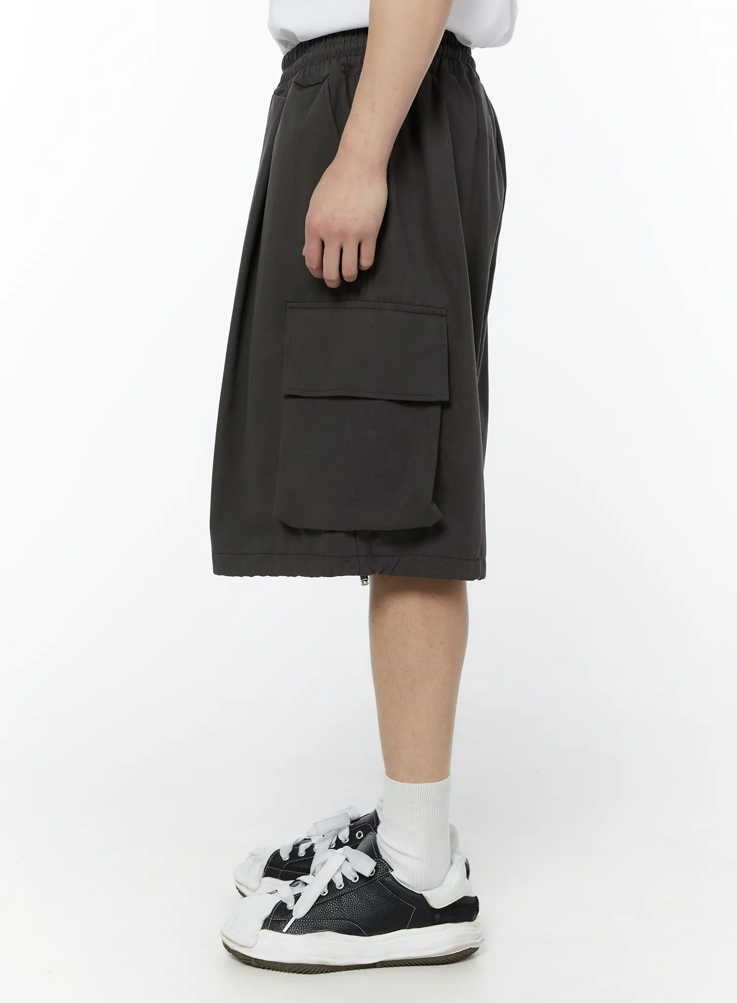 Men's Cargo Bermuda Shorts (Dark Gray) IY504 - Image 8